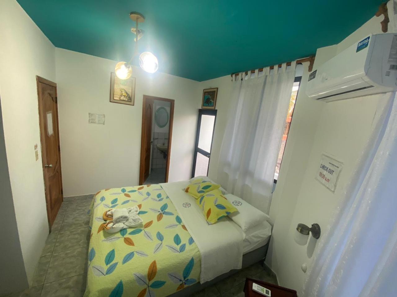 Hostal Brisas Del Mar