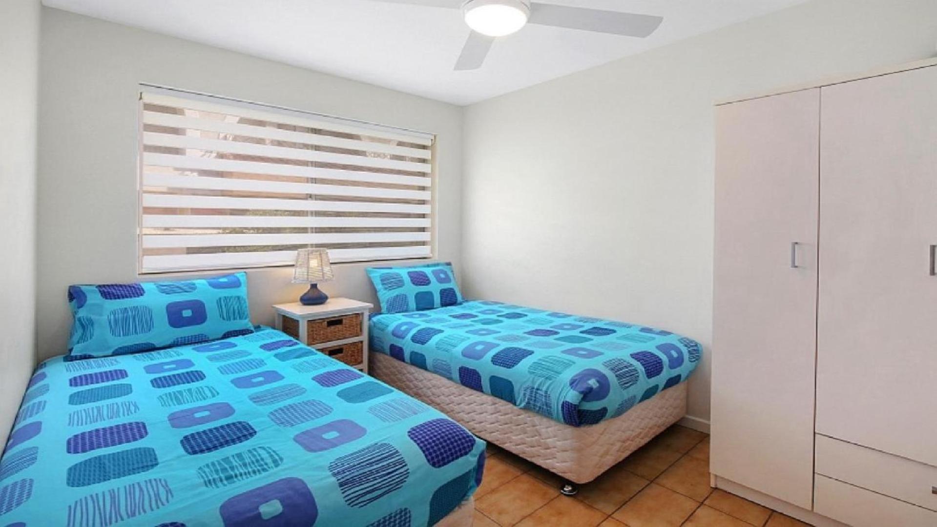Ashwood 100 Meters To Beach, Shops, Cafes Accom Holidays