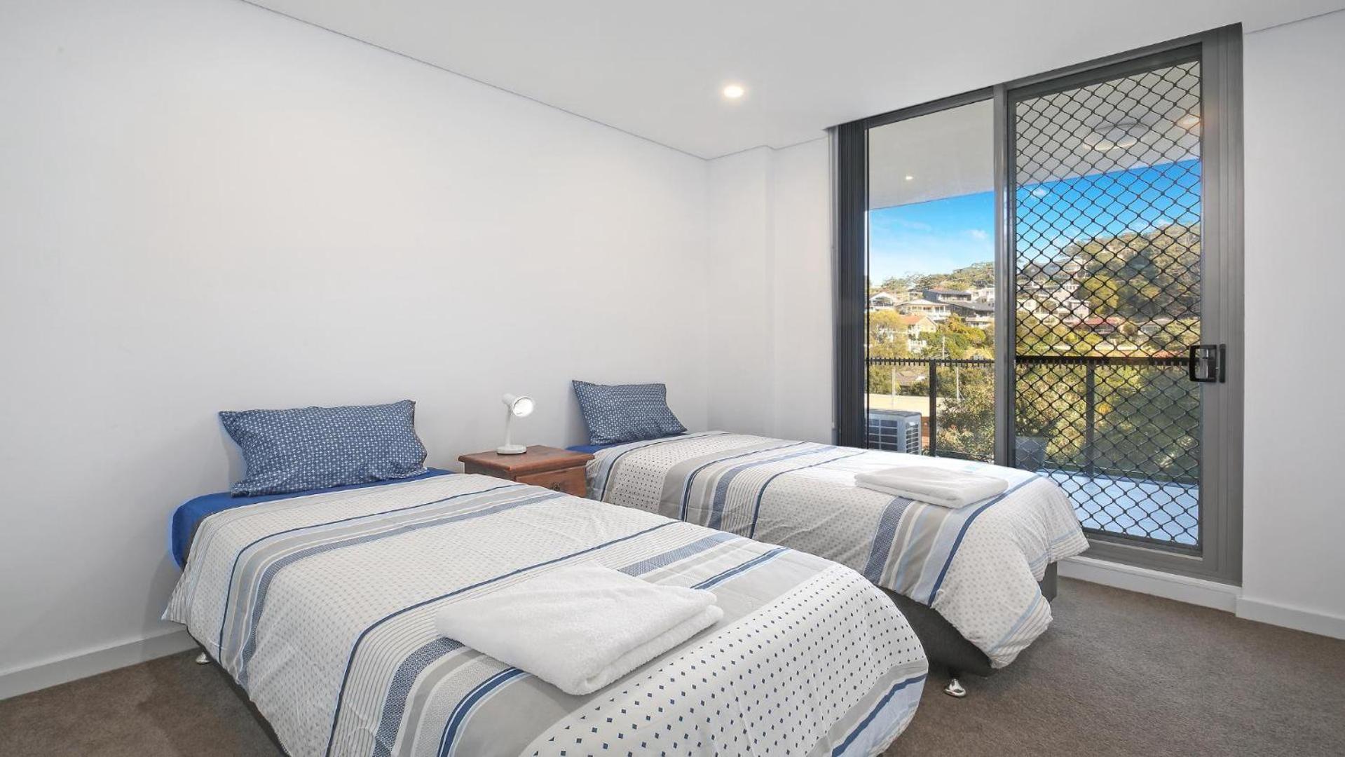 Oceans Edge #19 Short Walk To Beach , Shops and Cafes Accom Holidays
