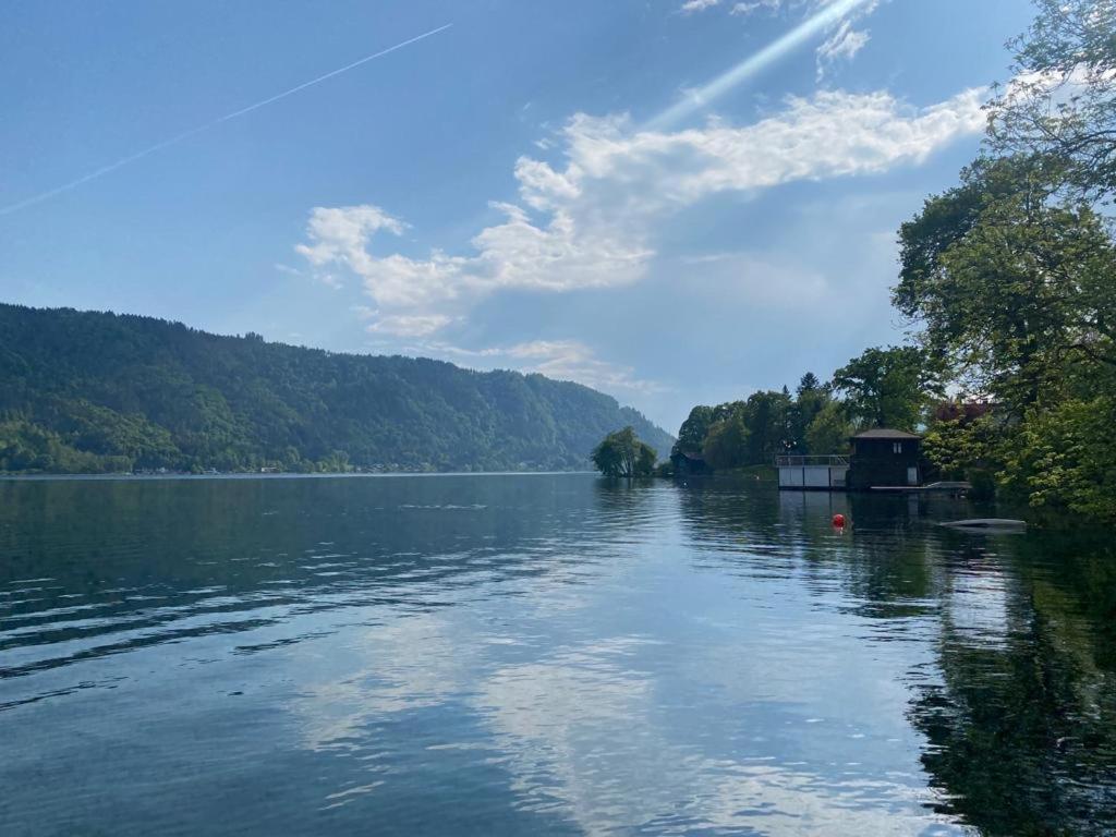 Ferienhaus am See view 2