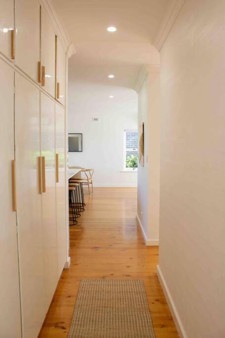 The Beech House-Hill views, peaceful location, 2BR