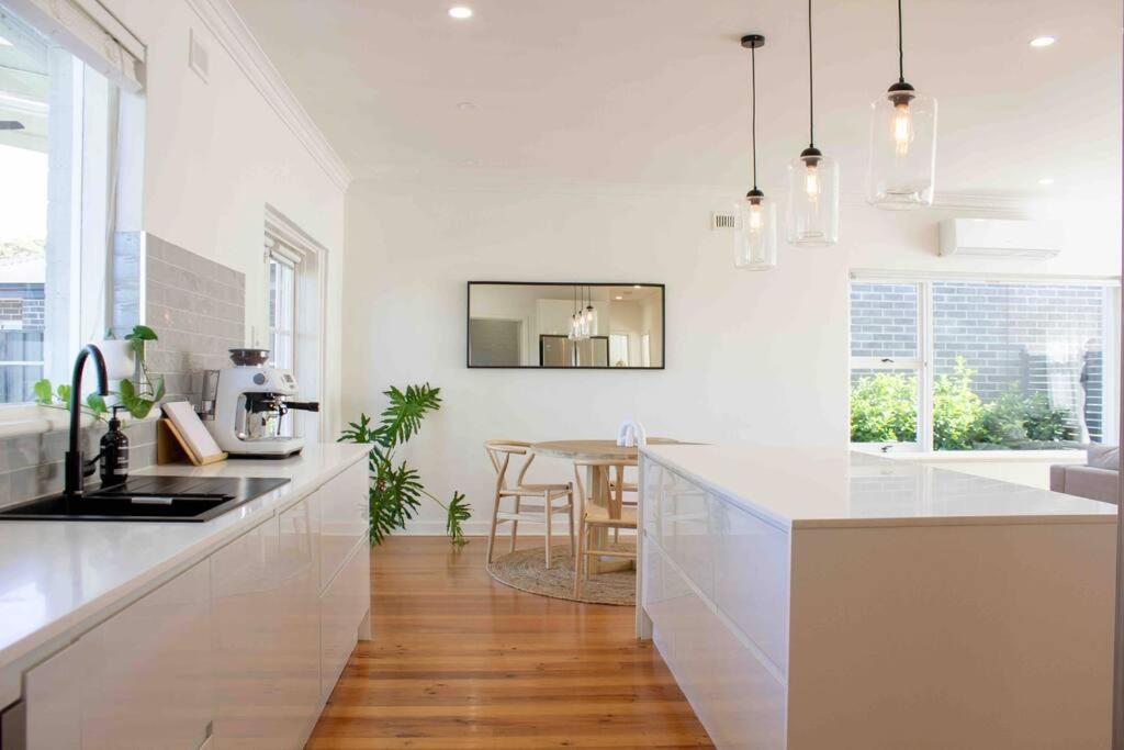 The Beech House-Hill views, peaceful location, 2BR