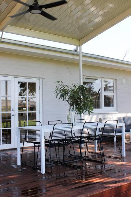 The Beech House-Hill views, peaceful location, 2BR