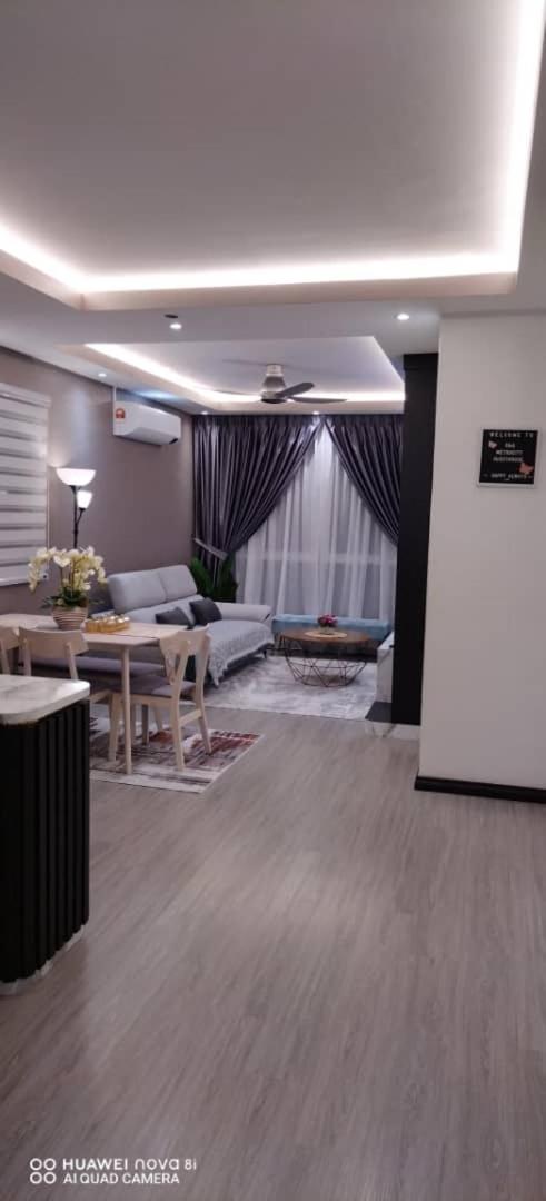D&Q METROCITY GUESTHOUSE photo 4