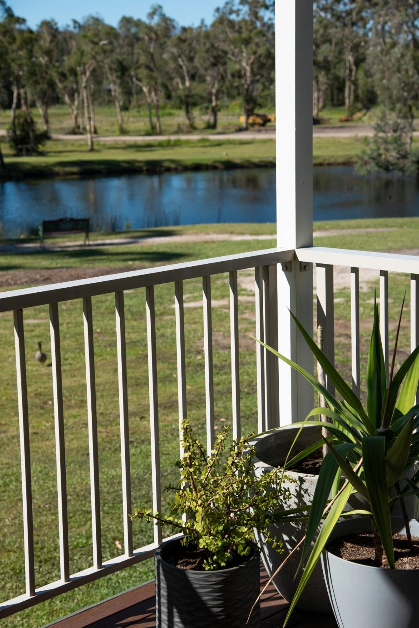 The Leaning Oak Holiday Lifestyles - Lake Conjola