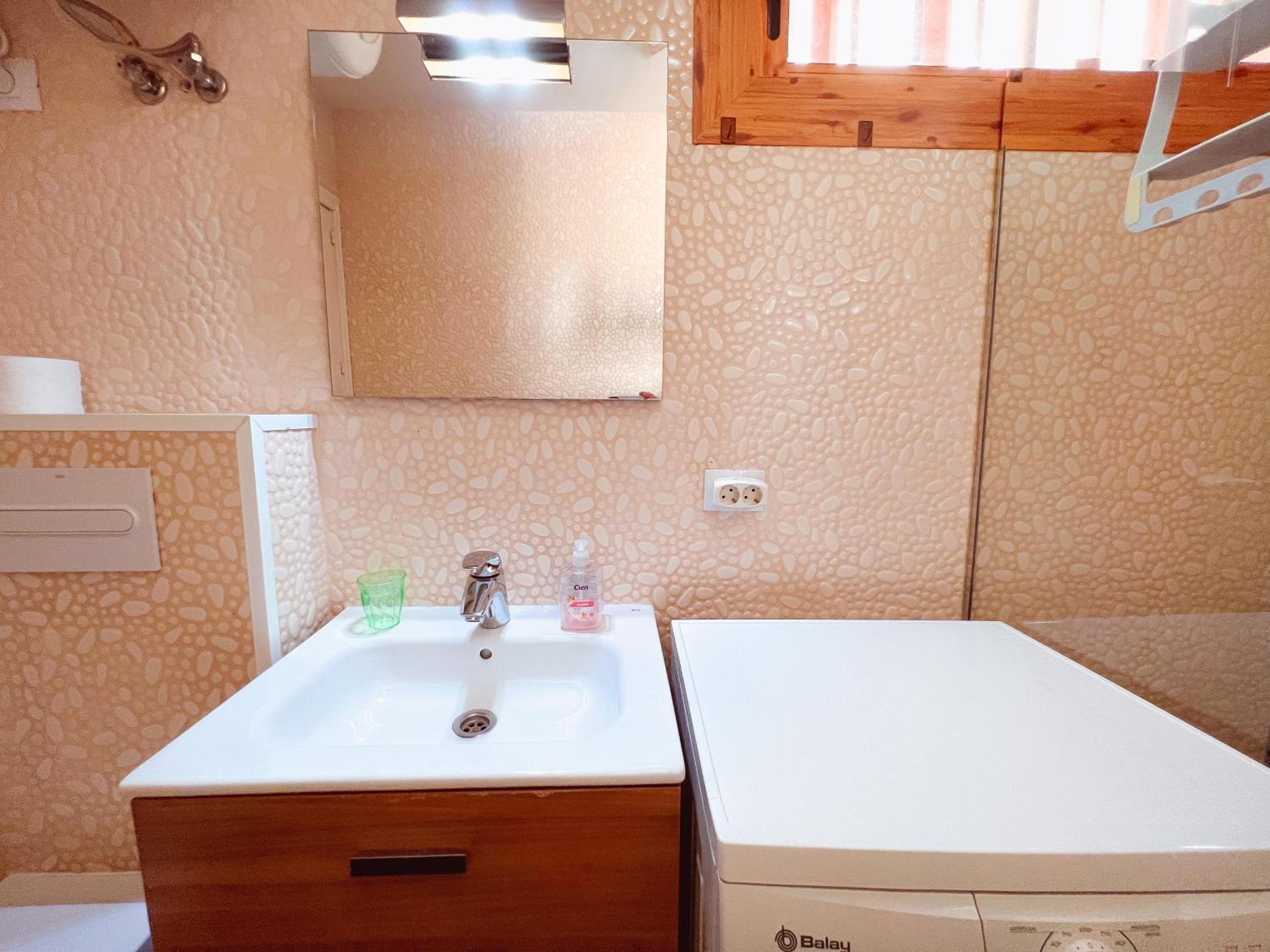 Studio In Paraiso Royal, Playa De Las Americas en Playa de las Americas — bathroom