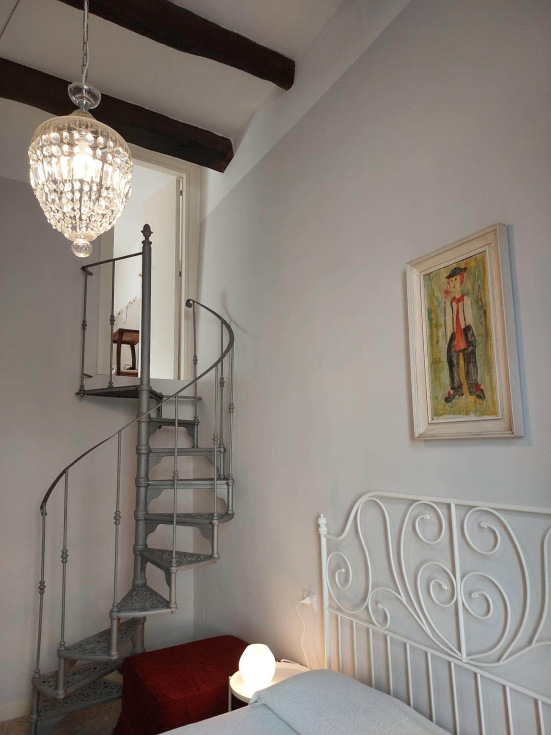 Palazzo Carafa di Montorio
