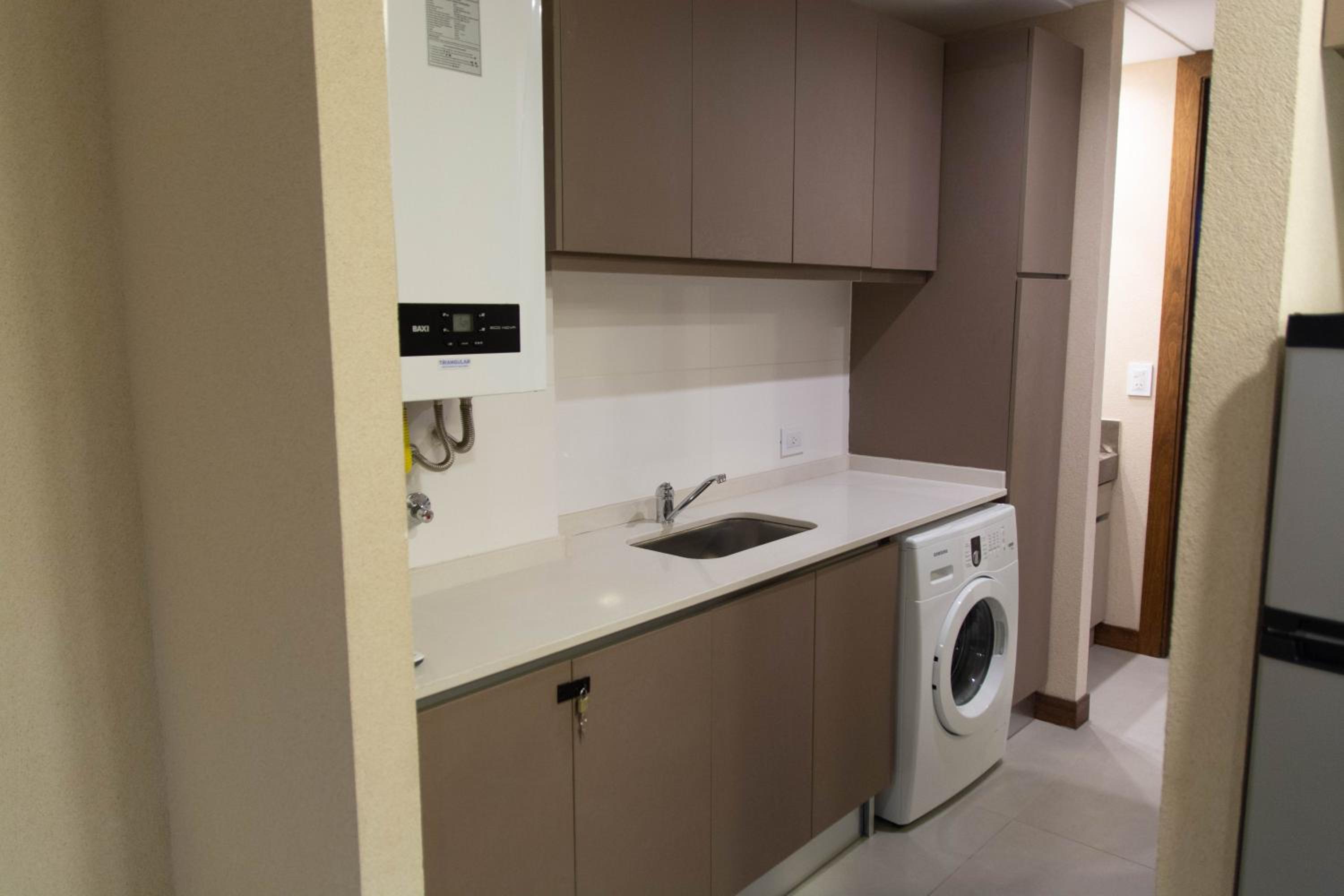 Depto Moderno 1 Dormitorio Excelente Ubicación con Cochera