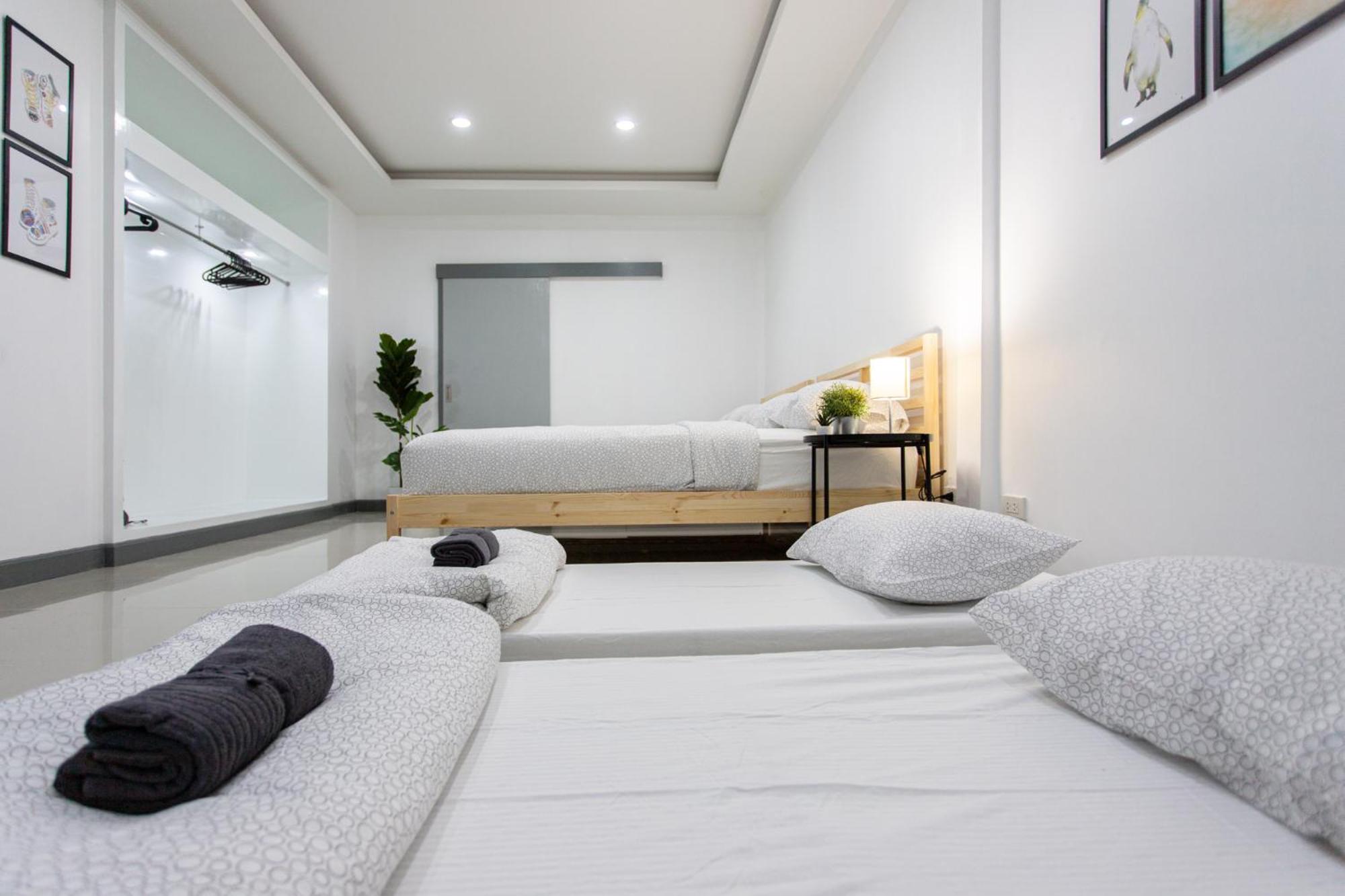 P3 Silom Large 2beds full kitchen WIFI 4-6pax