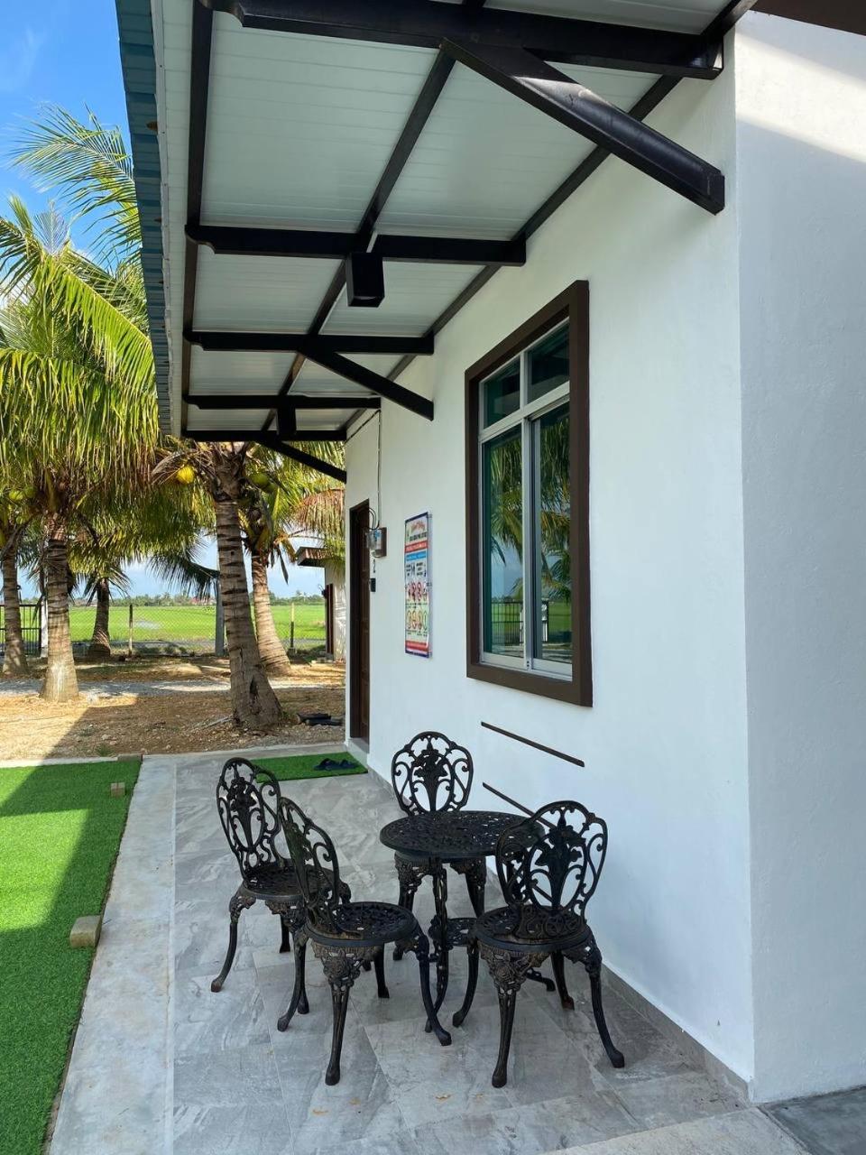 Kuala Kedah Pool Cottage view 5
