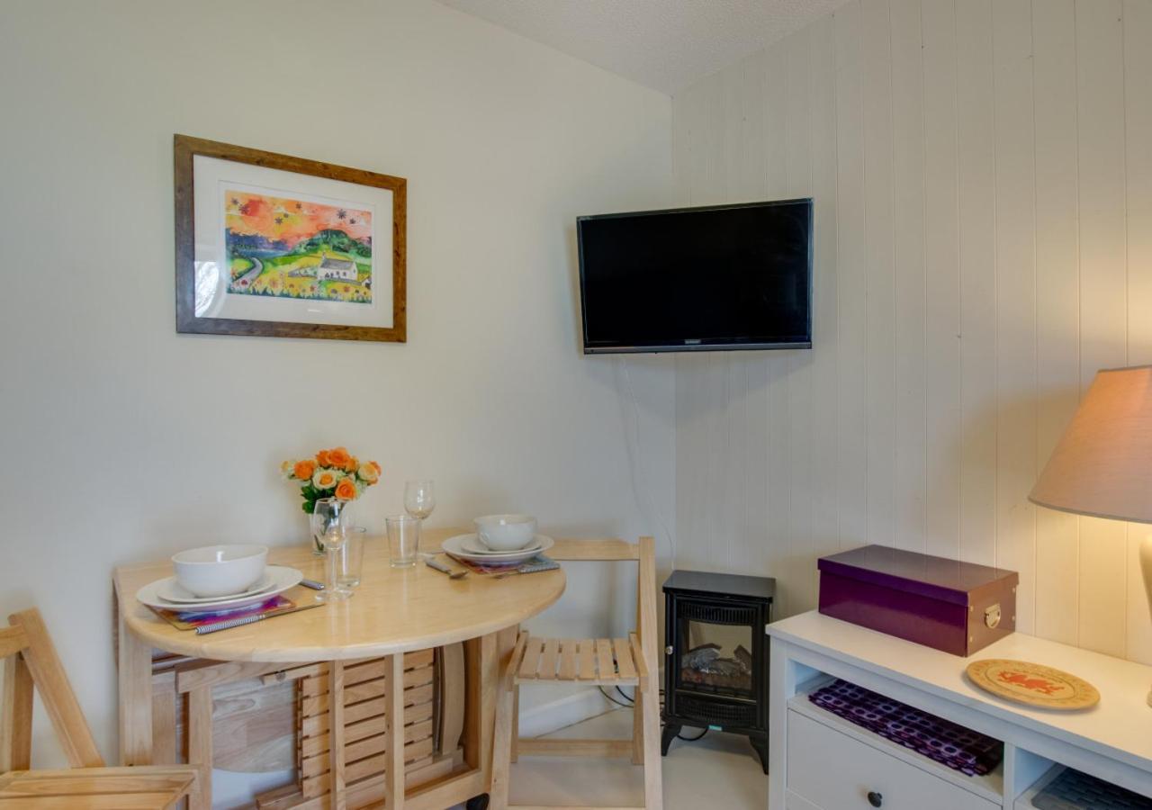 1 Bed in Cardigan oc-26675