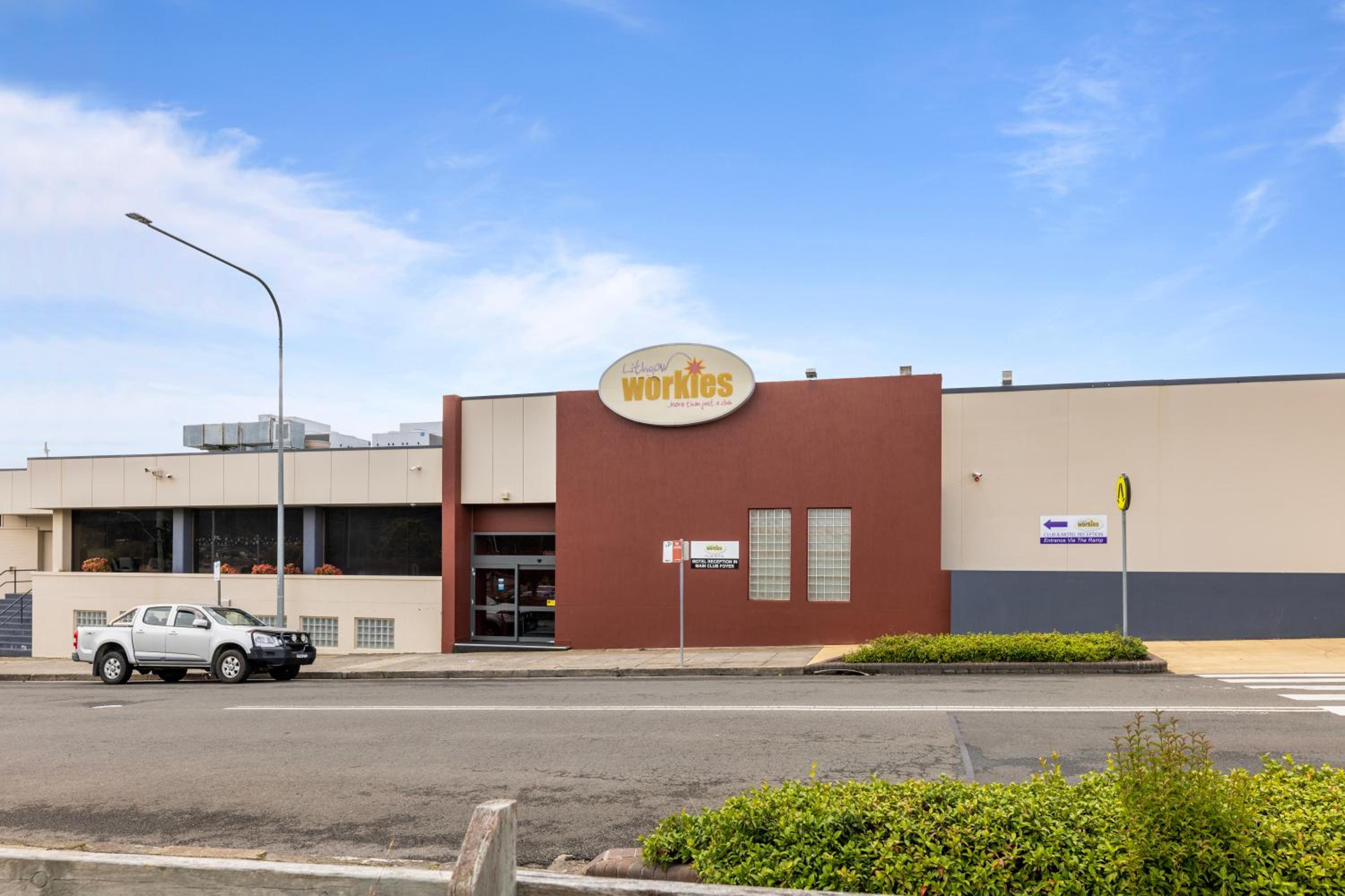 Lithgow Workies Club Motel