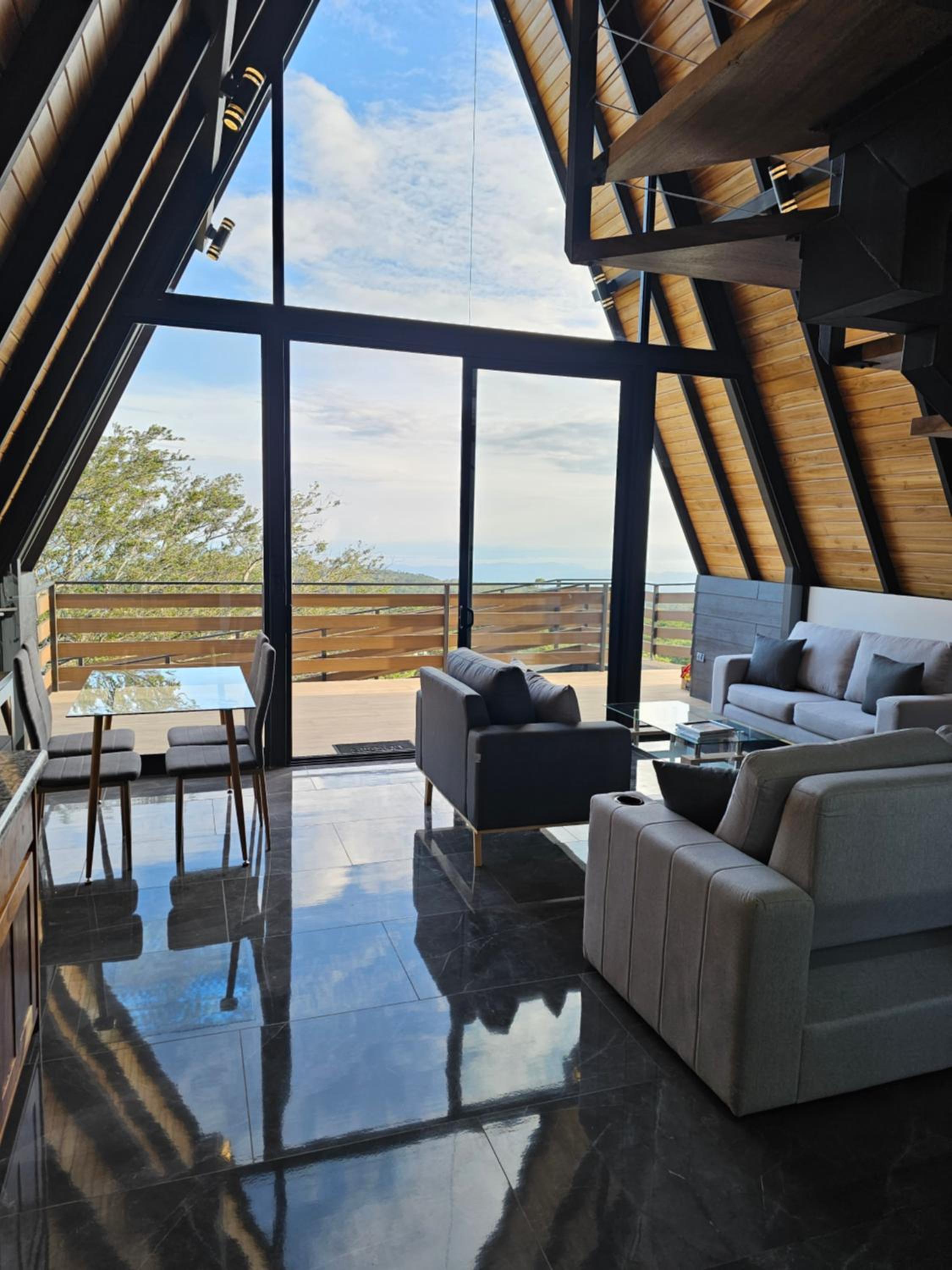 Wind Houses, Casas de Viento