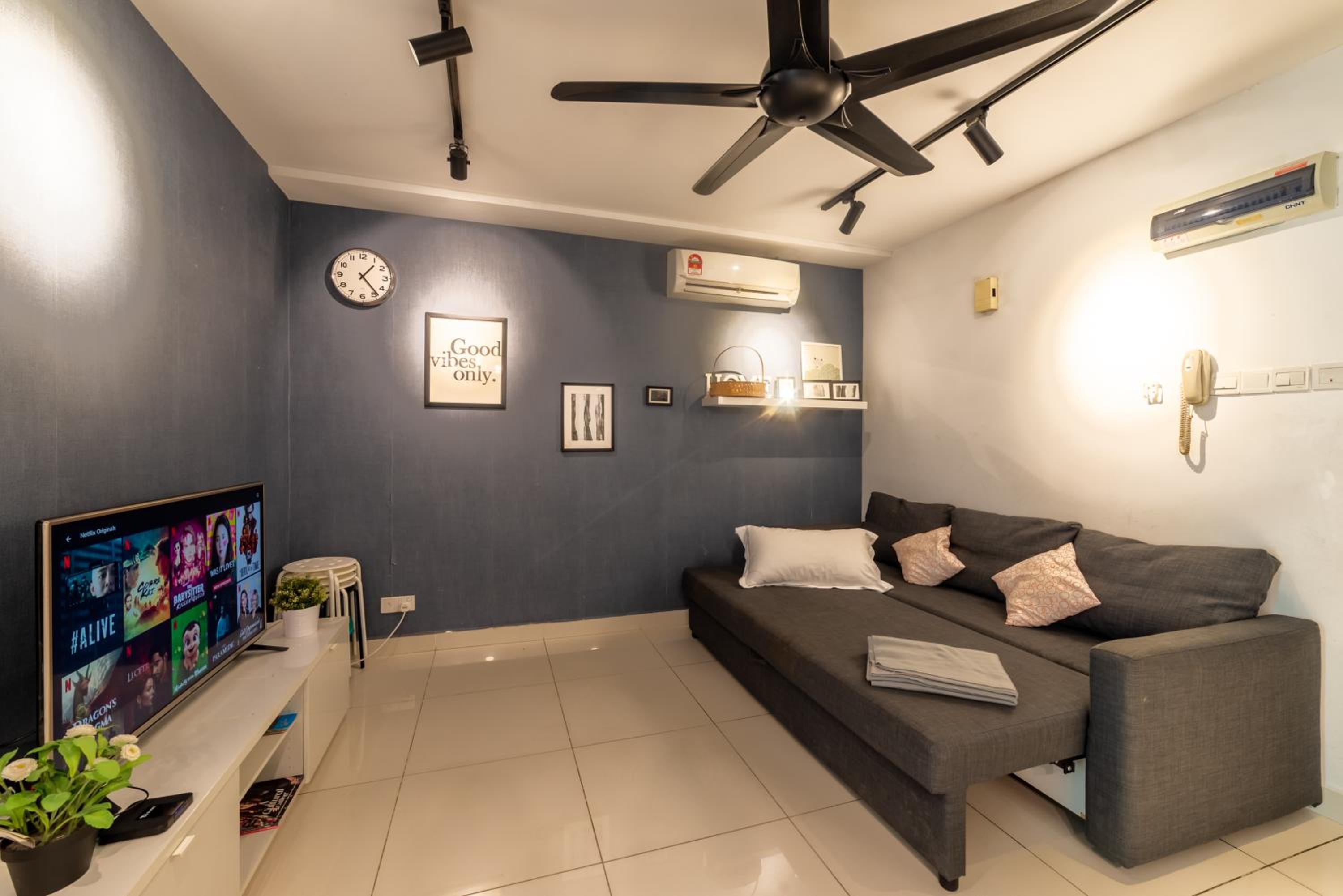 MyRehat Regalia Residences