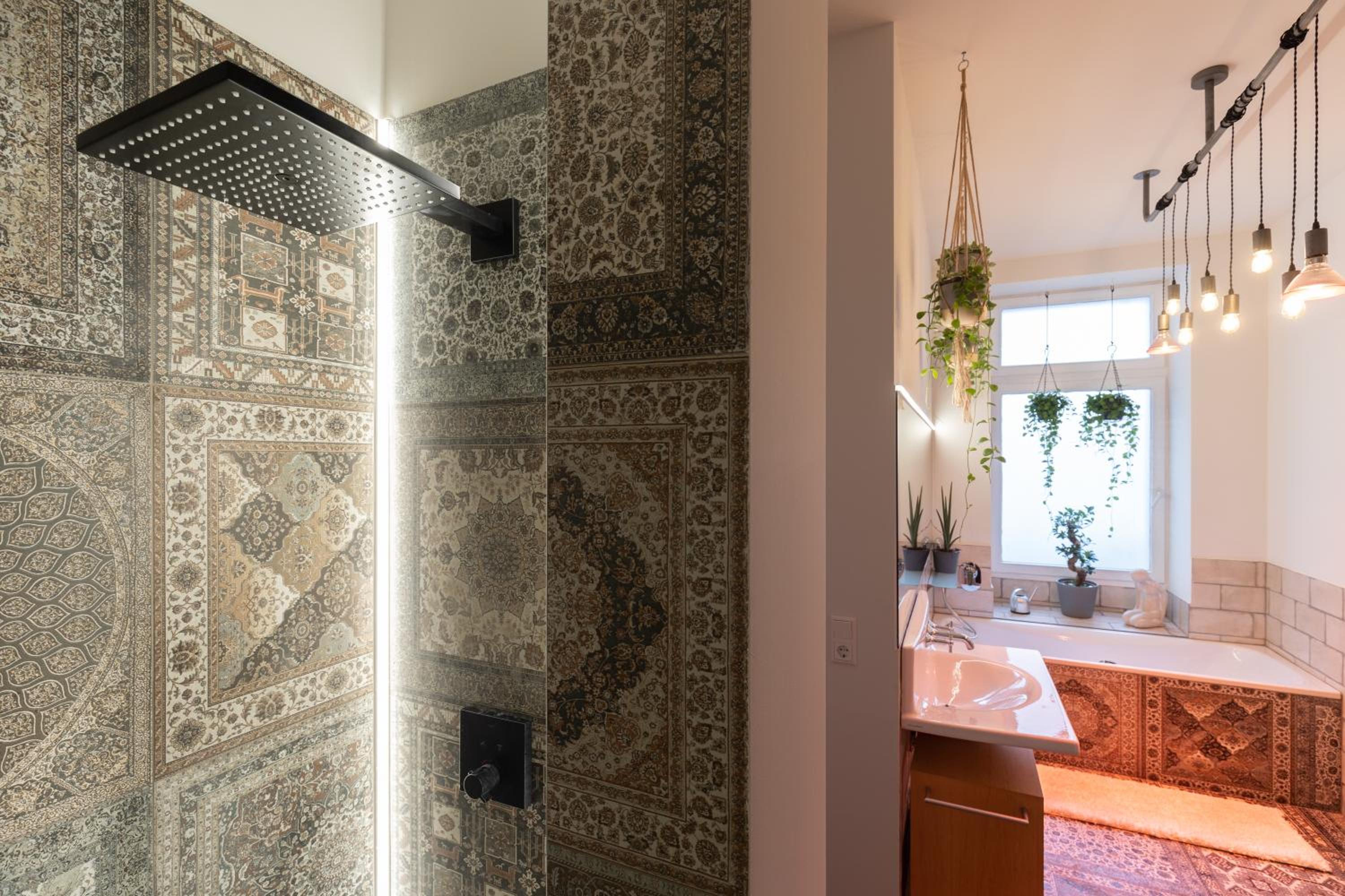 Luxury Townhouse with private sauna - a central oasis