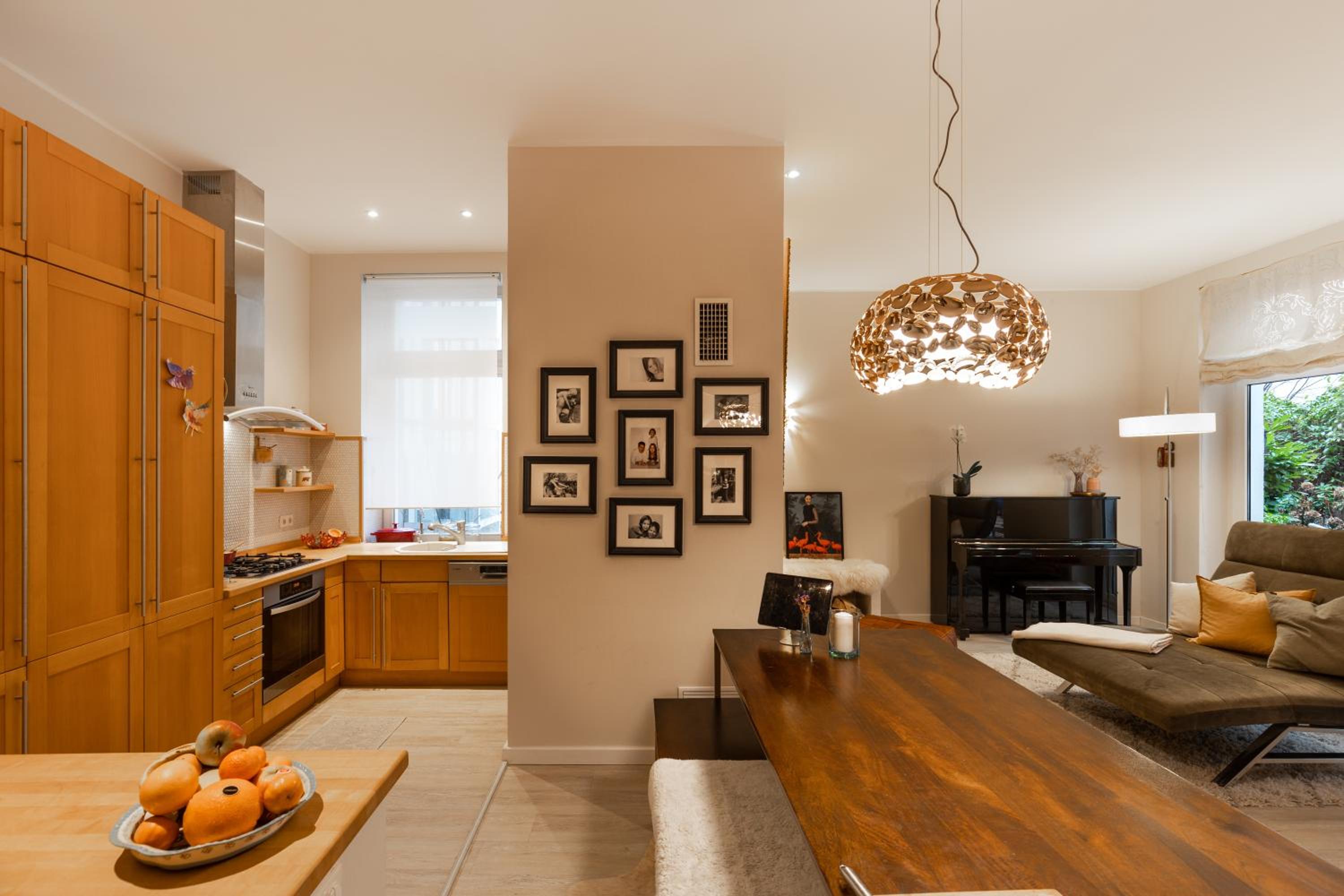 Luxury Townhouse with private sauna - a central oasis