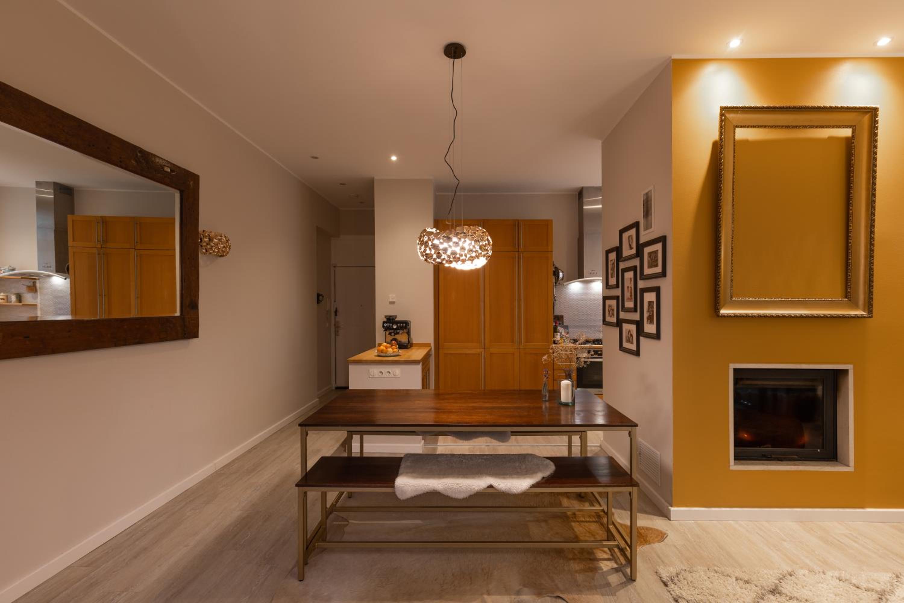 Luxury Townhouse with private sauna - a central oasis