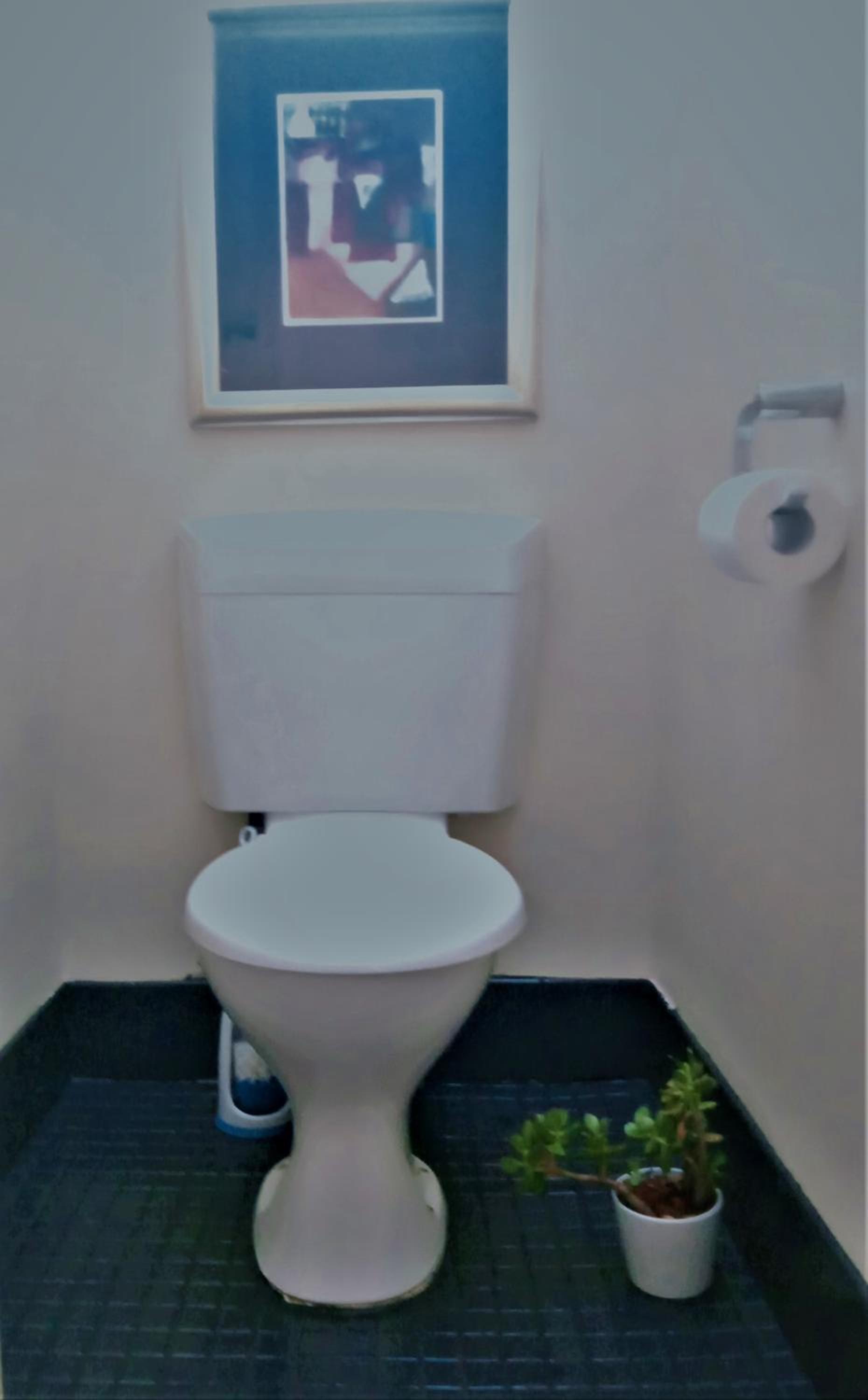 2BR house in West Lamington