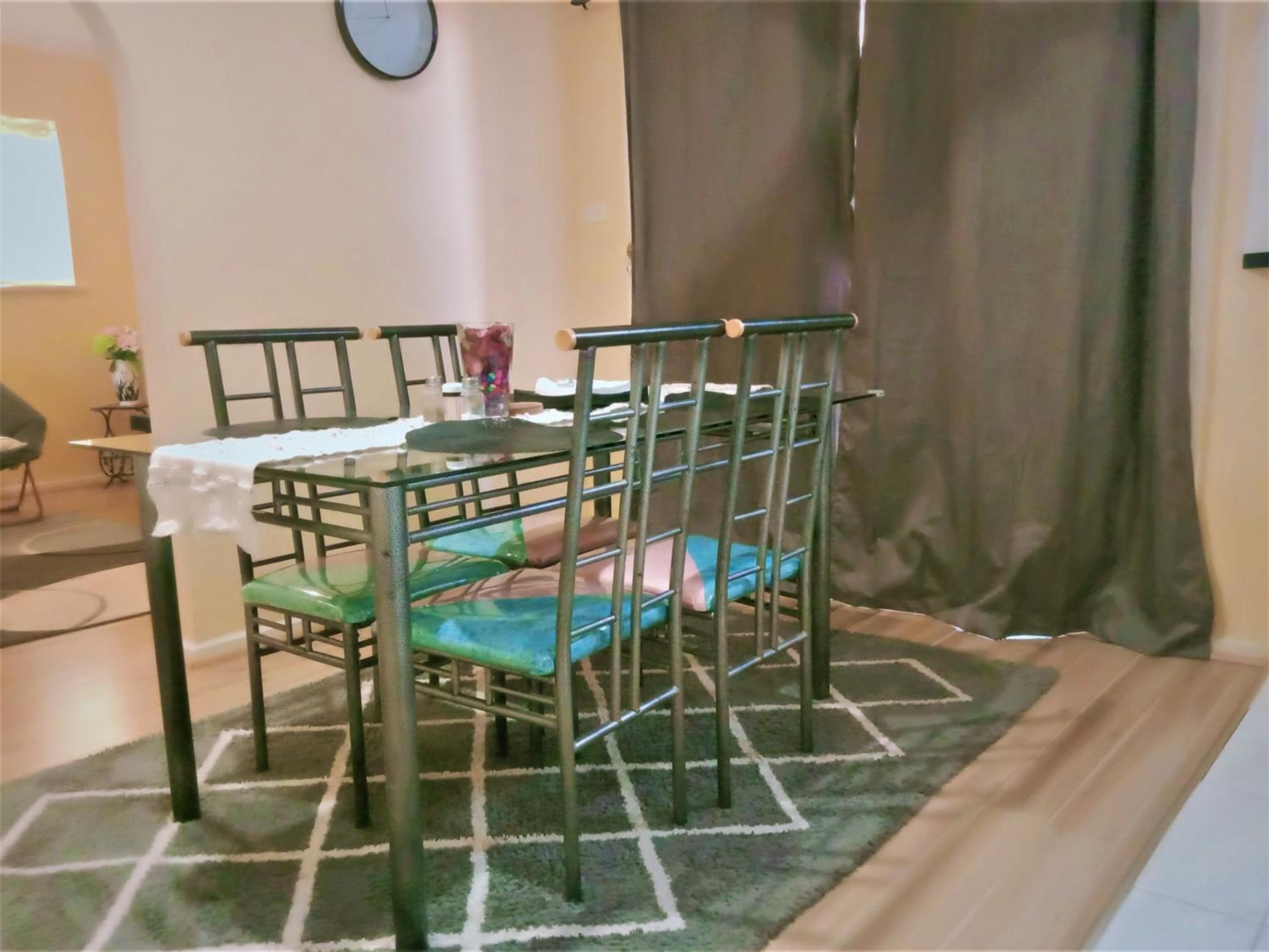 2BR house in West Lamington