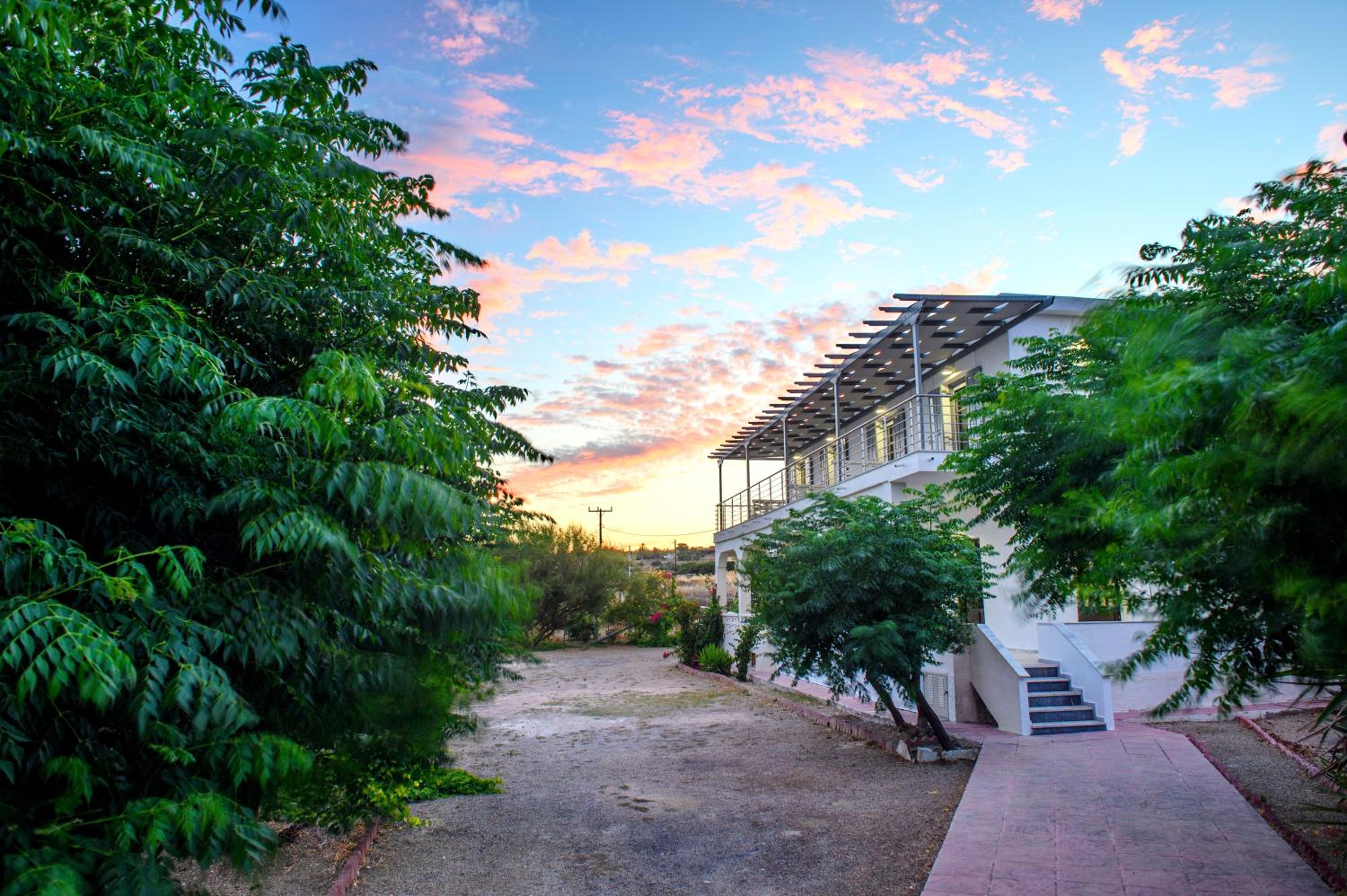 VIRI VIRI APARTMENTS