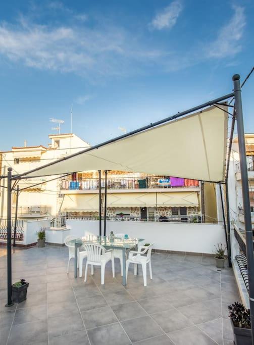 Veranda House