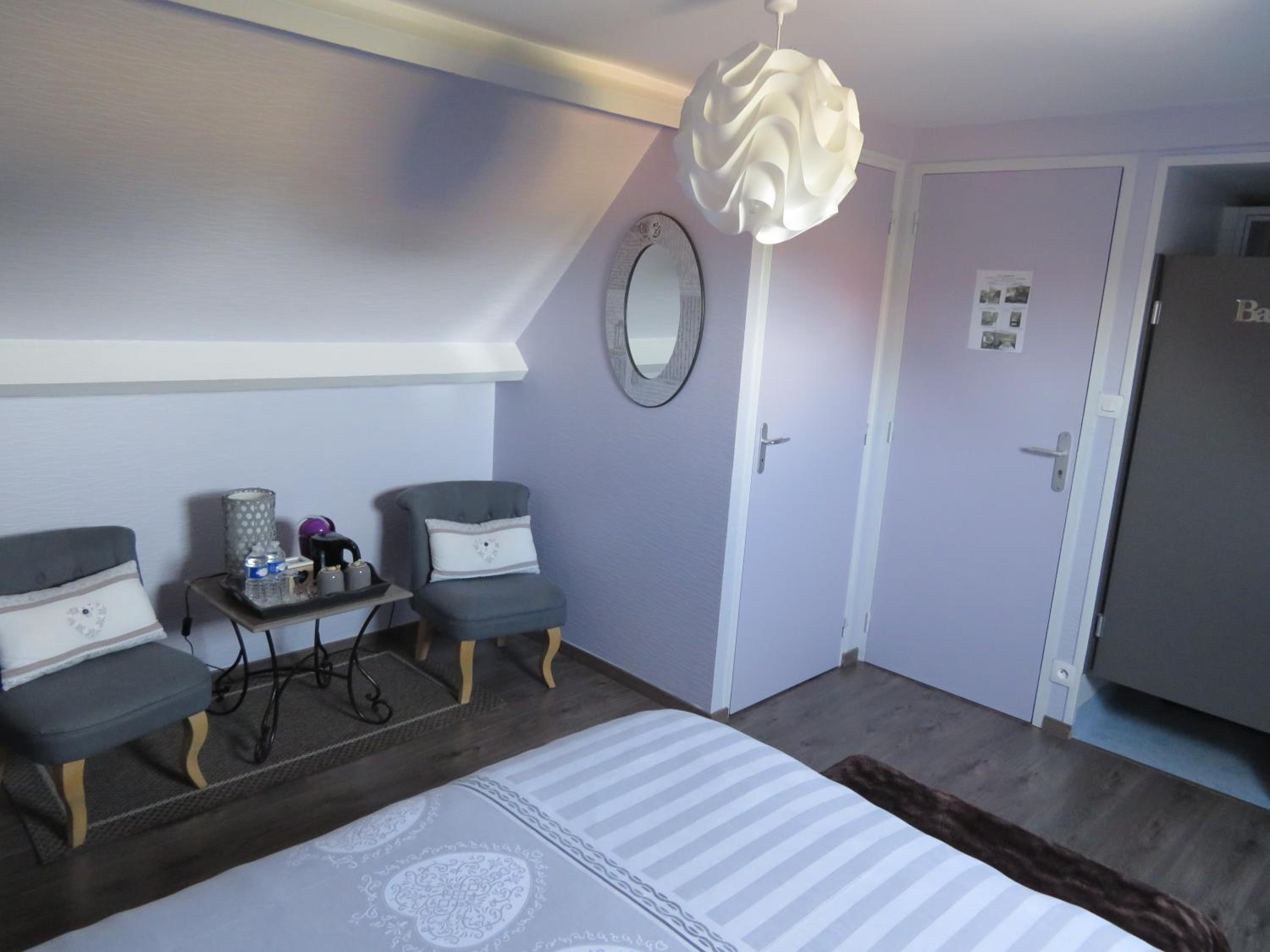 Chambres d'Hotes La Maison Neuve view 2