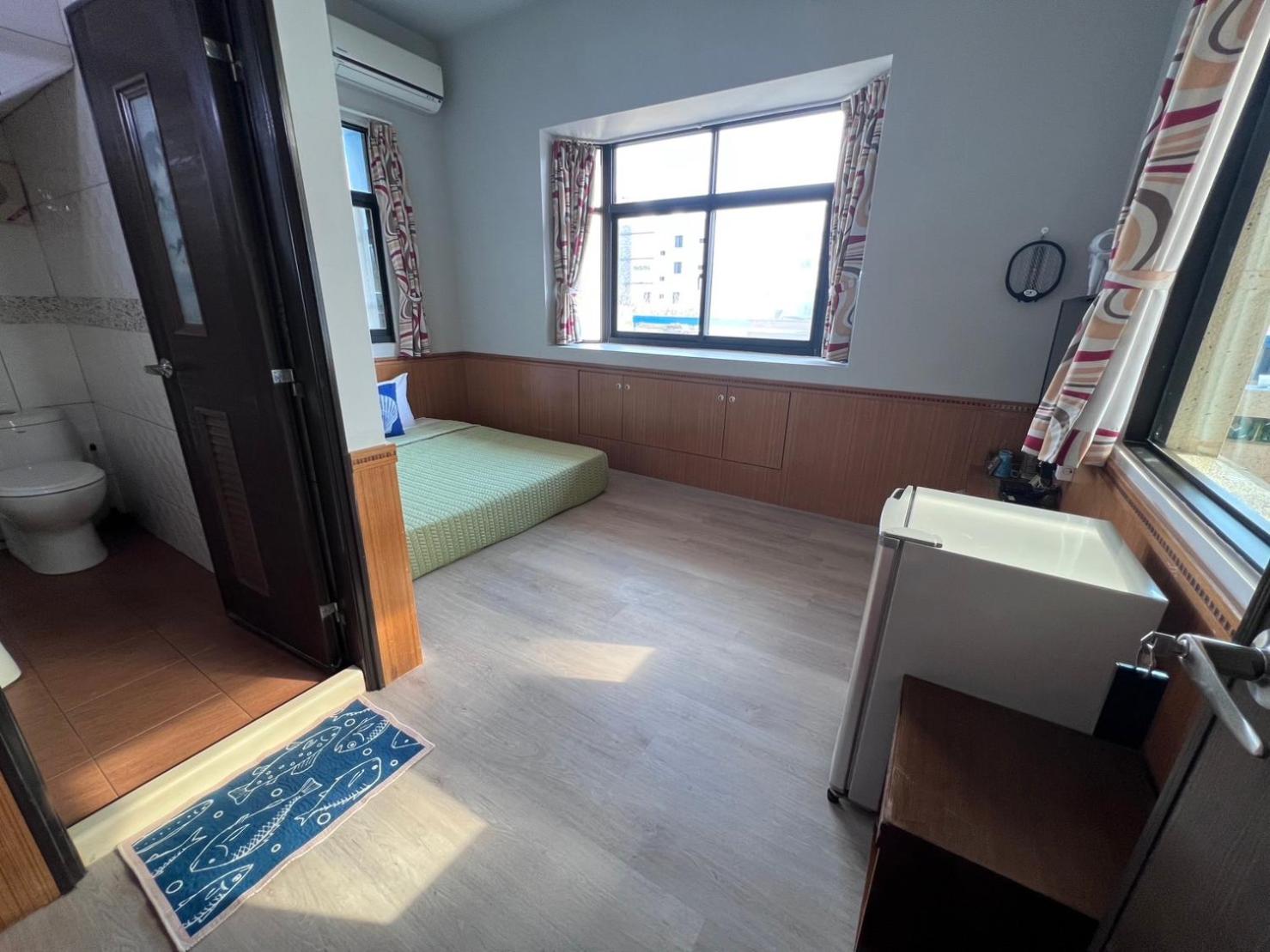 Fish's Home view 4