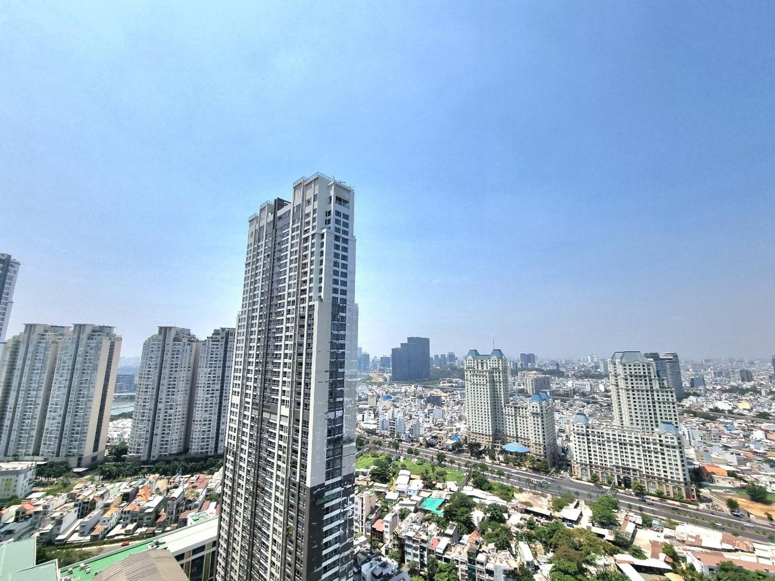 123 Apartment in Vinhomes Central Park - Landmark 81 area