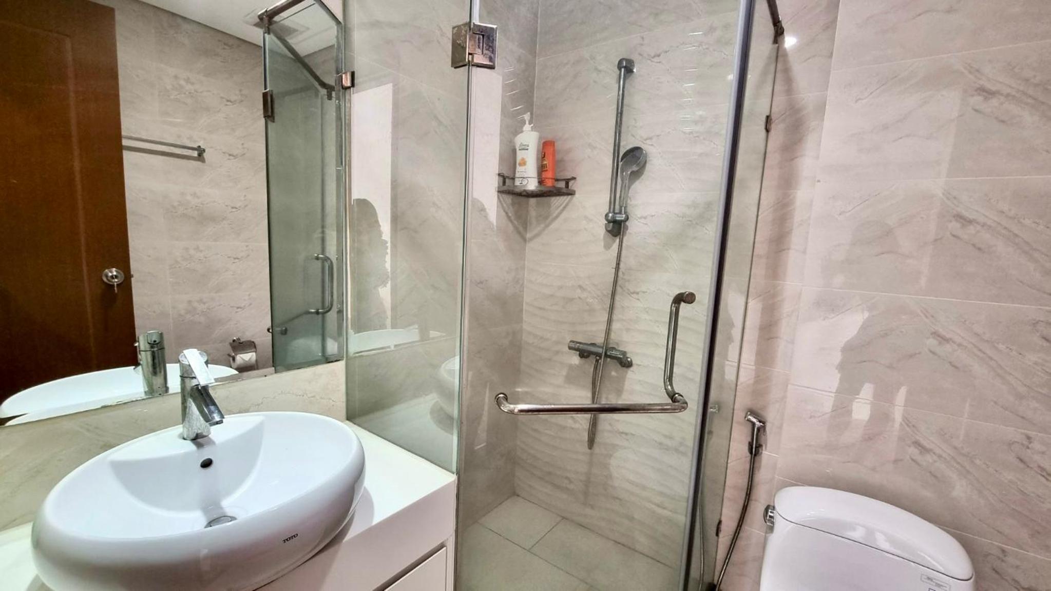 123 Apartment in Vinhomes Central Park - Landmark 81 area