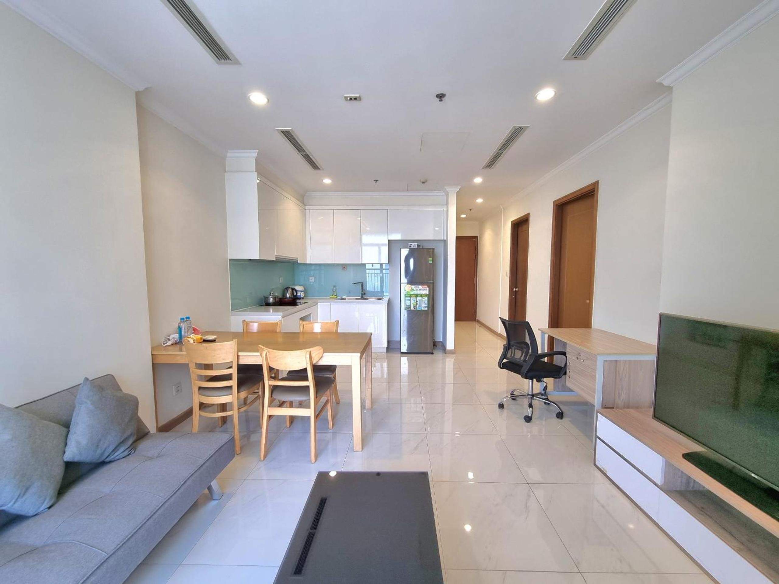 123 Apartment in Vinhomes Central Park - Landmark 81 area