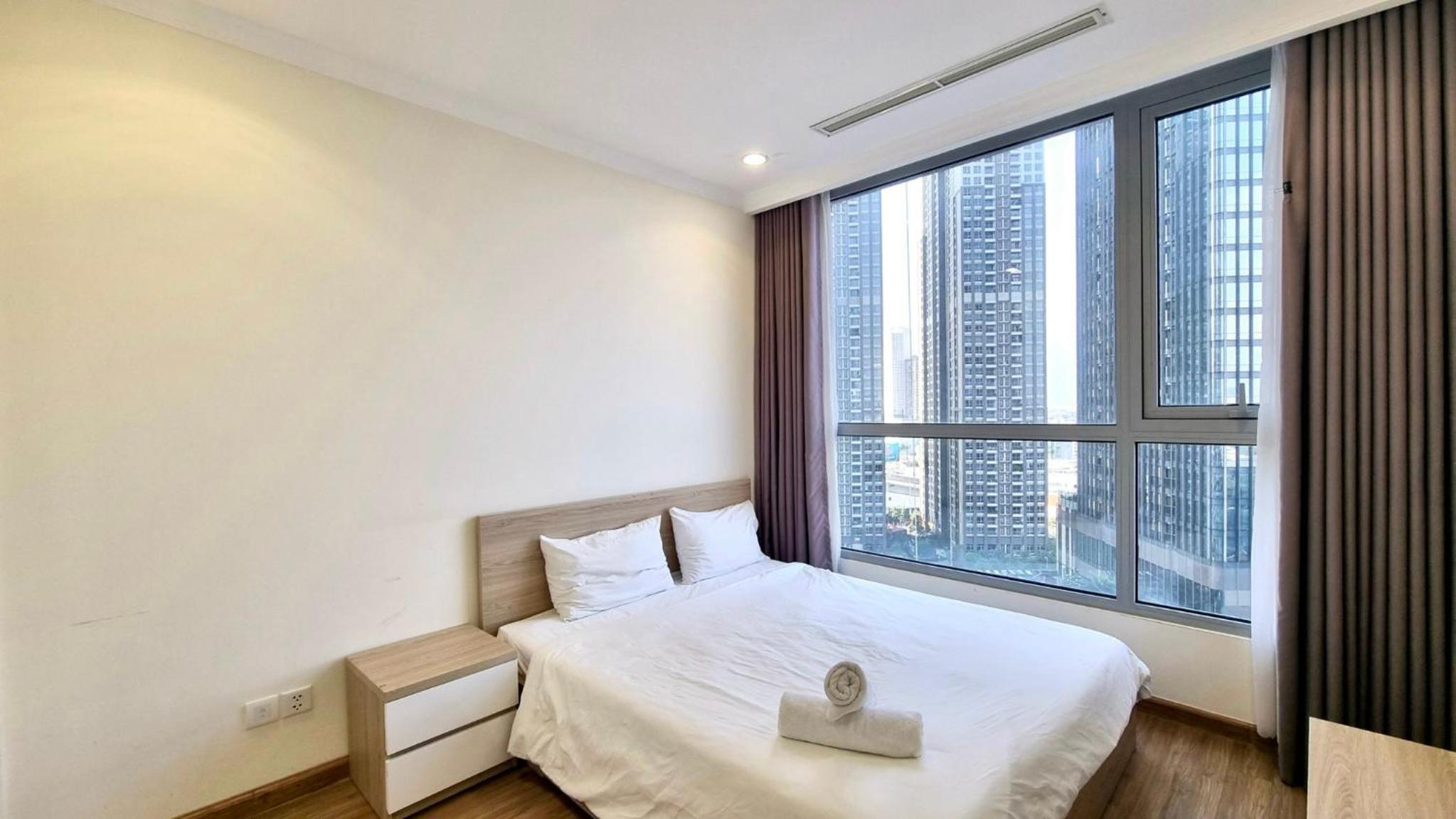 123 Apartment in Vinhomes Central Park - Landmark 81 area