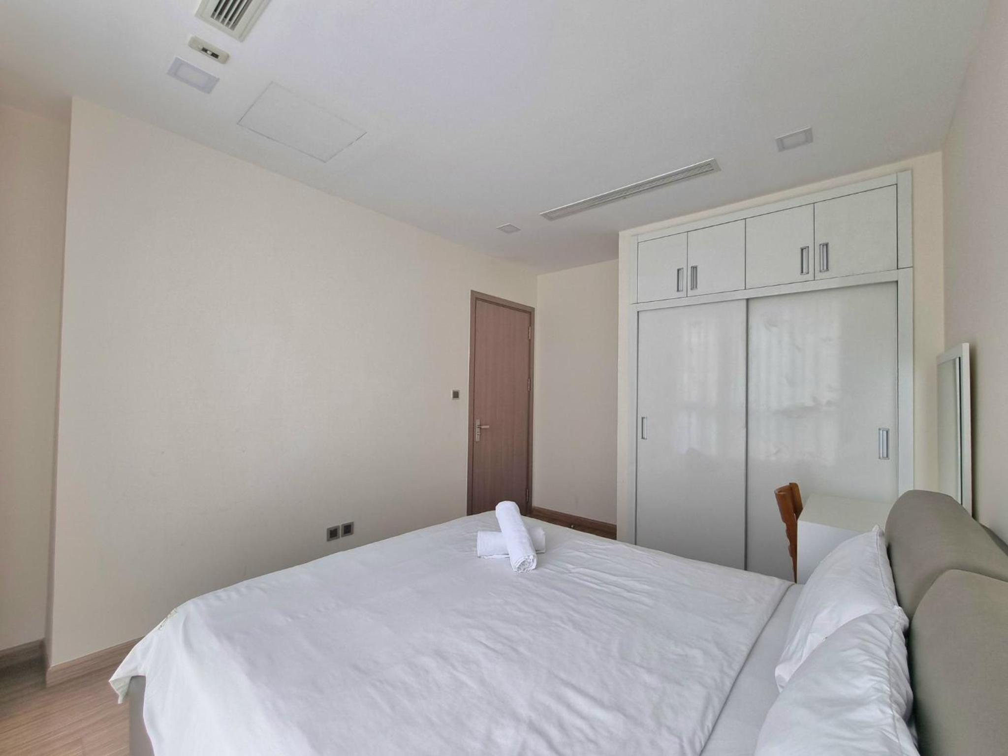 123 Apartment in Vinhomes Central Park - Landmark 81 area