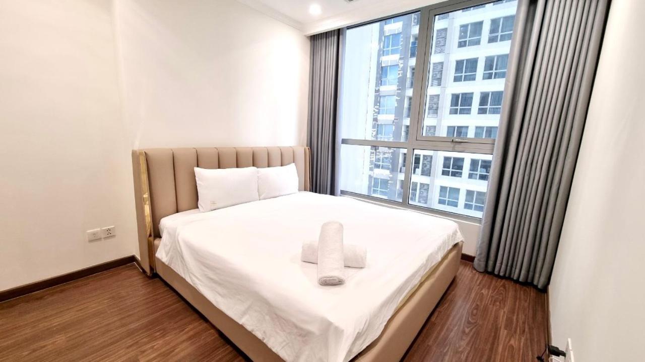 123 Apartment in Vinhomes Central Park - Landmark 81 area