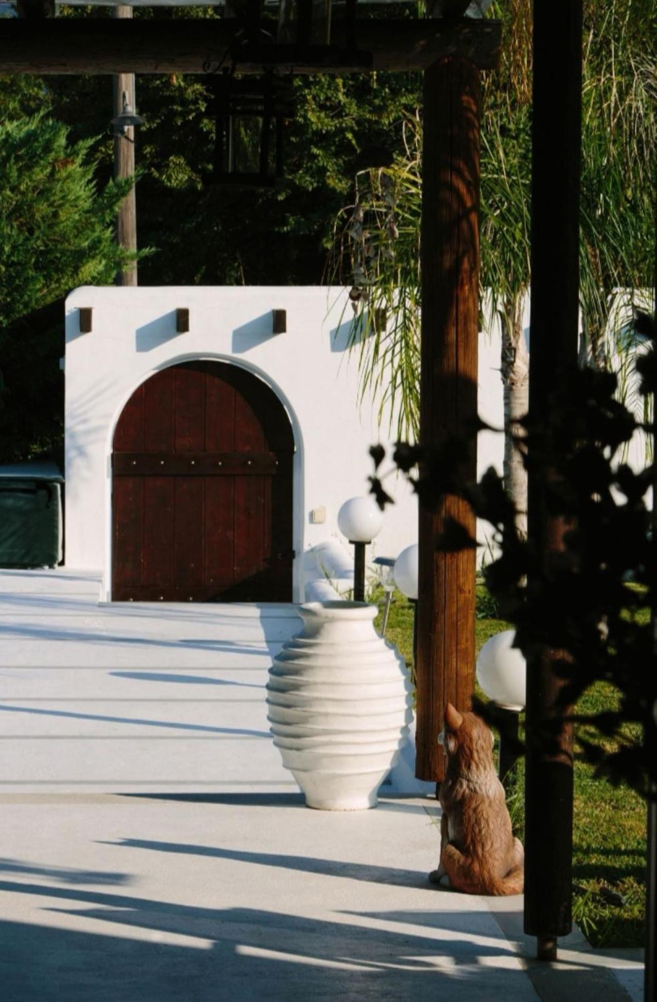 White Diamond Villa with Private Pool for group up to 12 view 3
