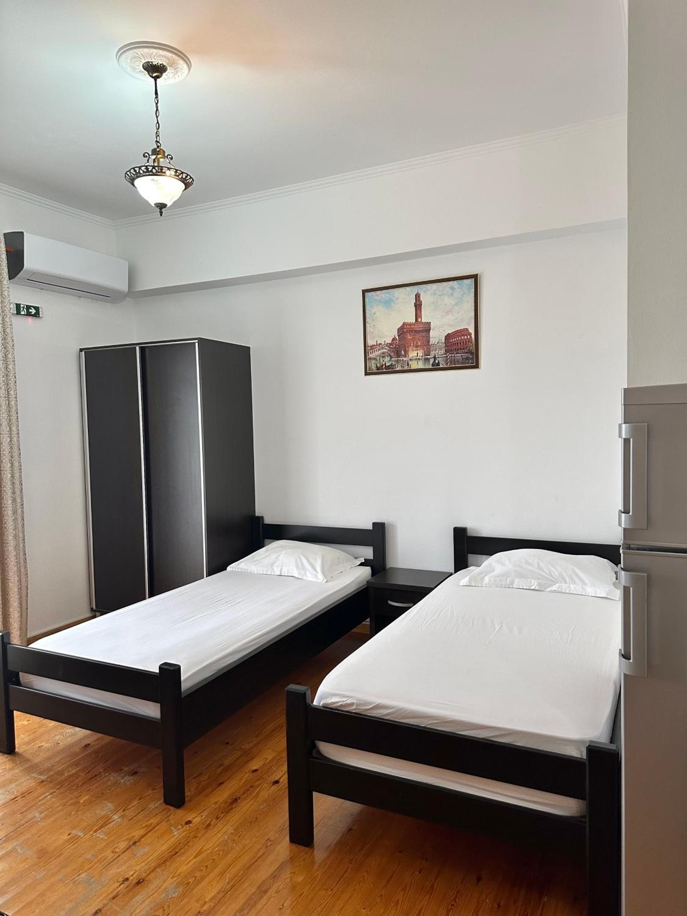 Brian Apartments