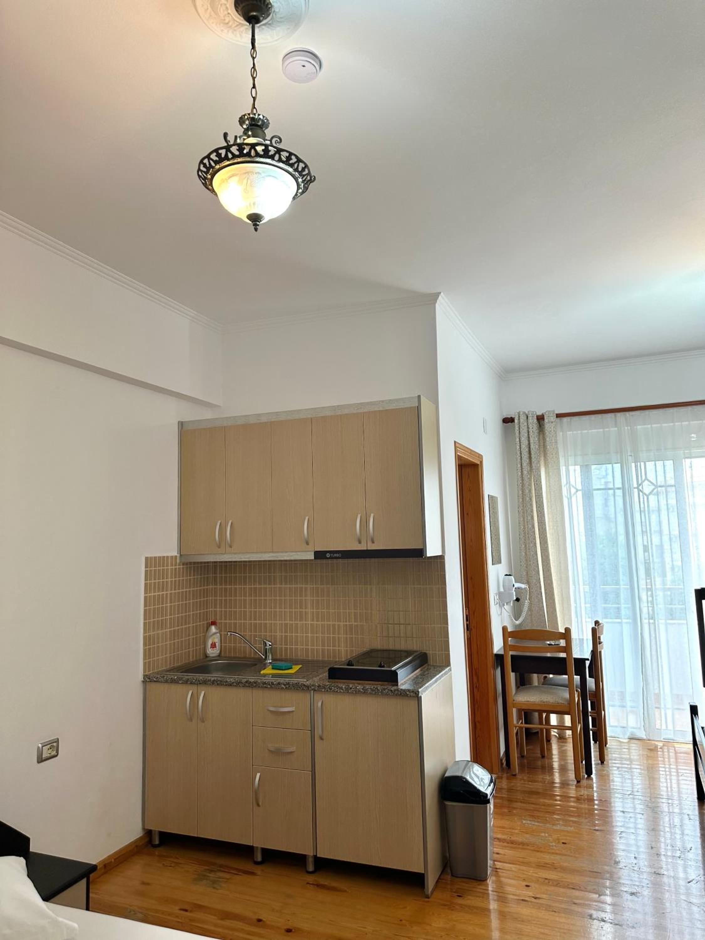 Brian Apartments