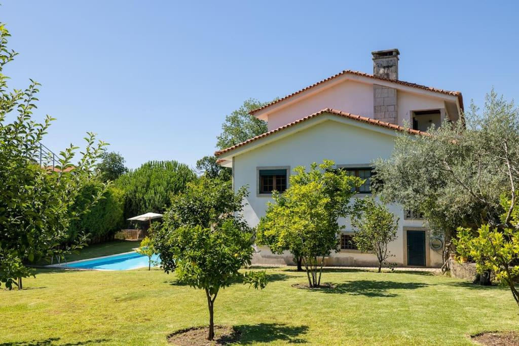 Luxury Classic Villa with Private Pool - Bom Jesus