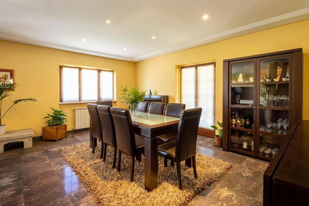 Luxury Classic Villa with Private Pool - Bom Jesus