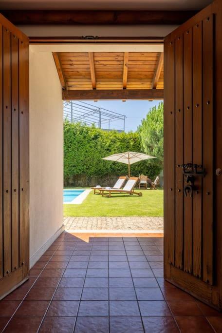 Luxury Classic Villa with Private Pool - Bom Jesus