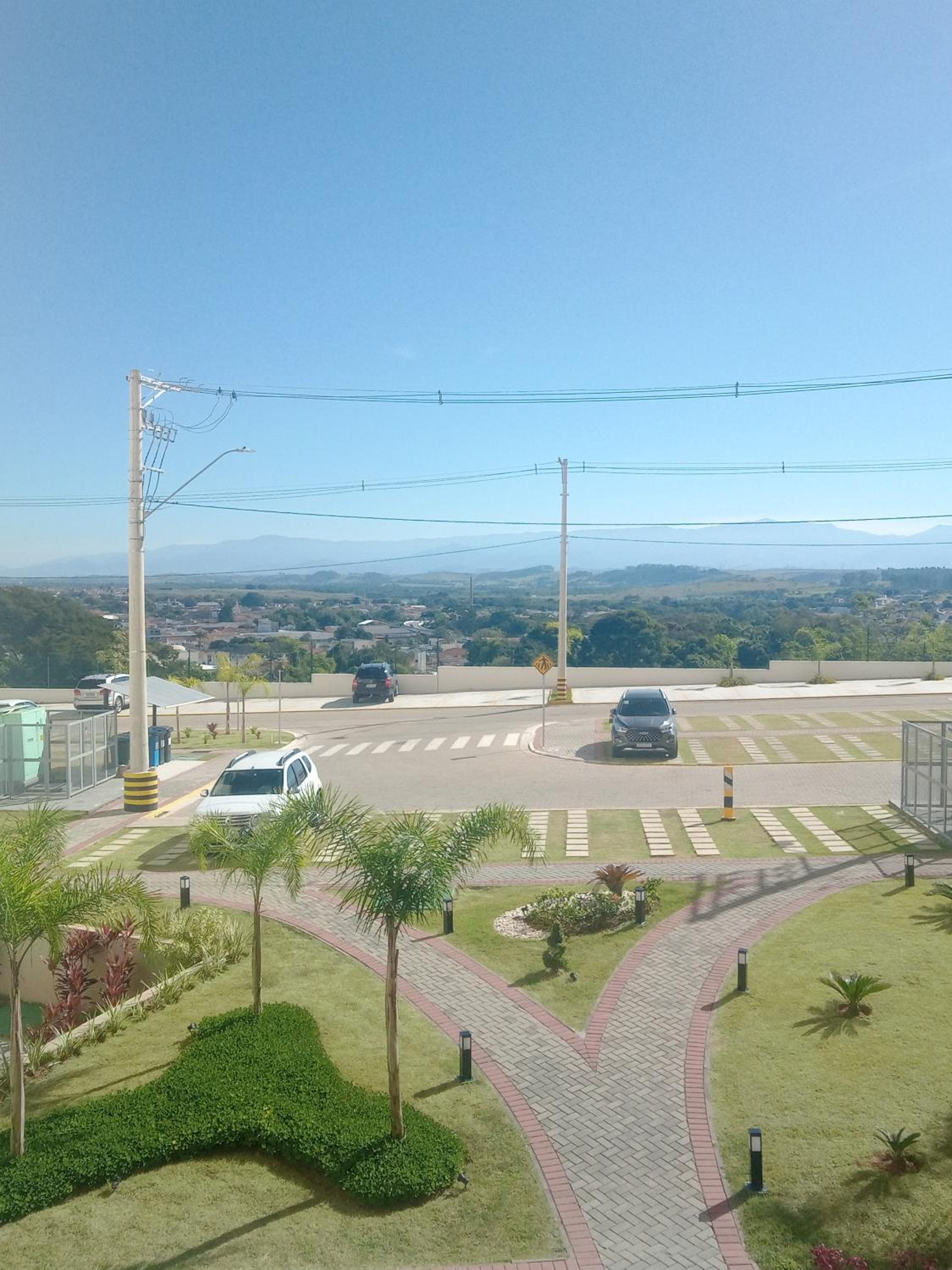 Kitnet à 300 metros da Canção Nova