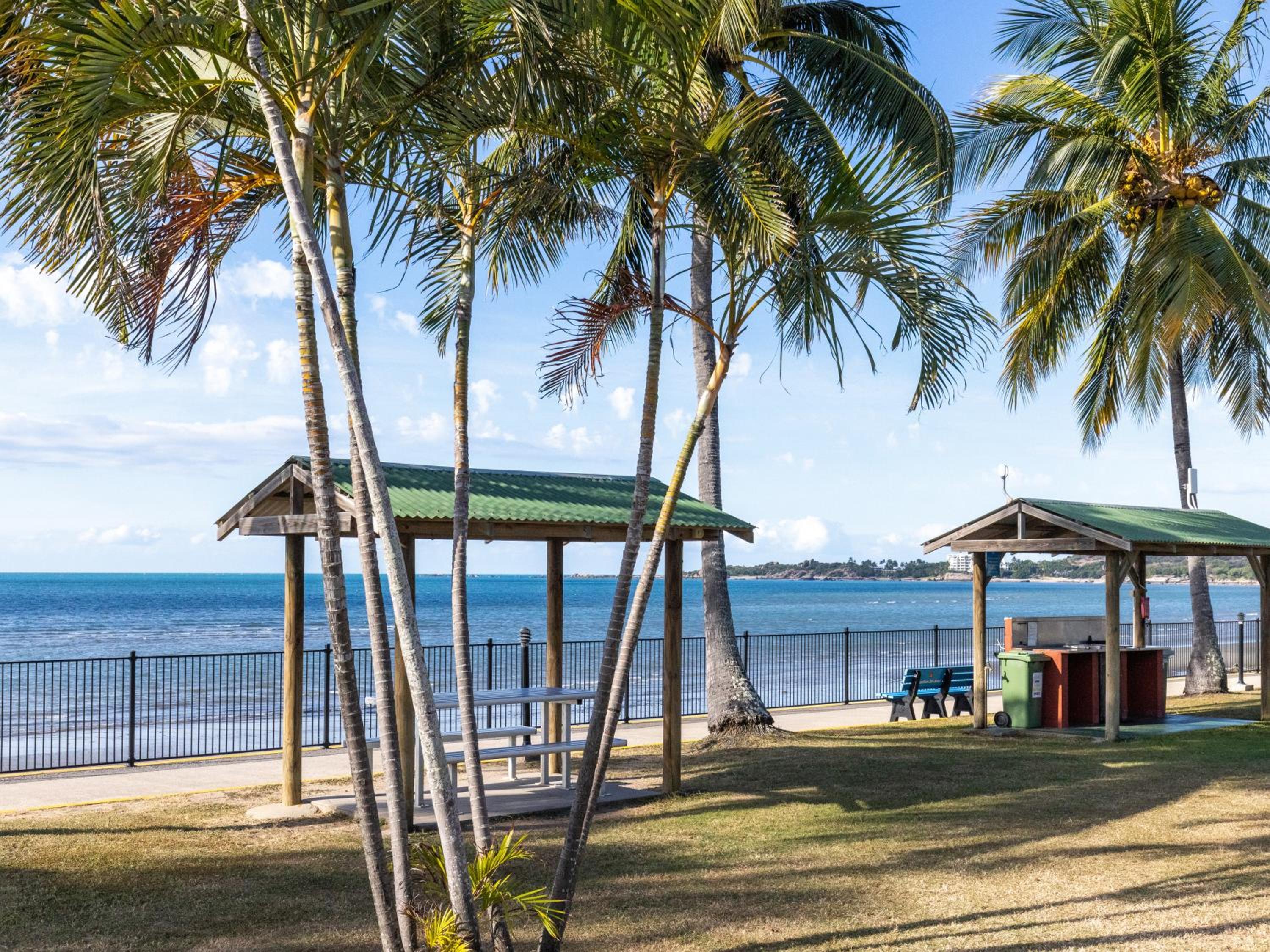 NRMA Bowen Beachfront Holiday Park