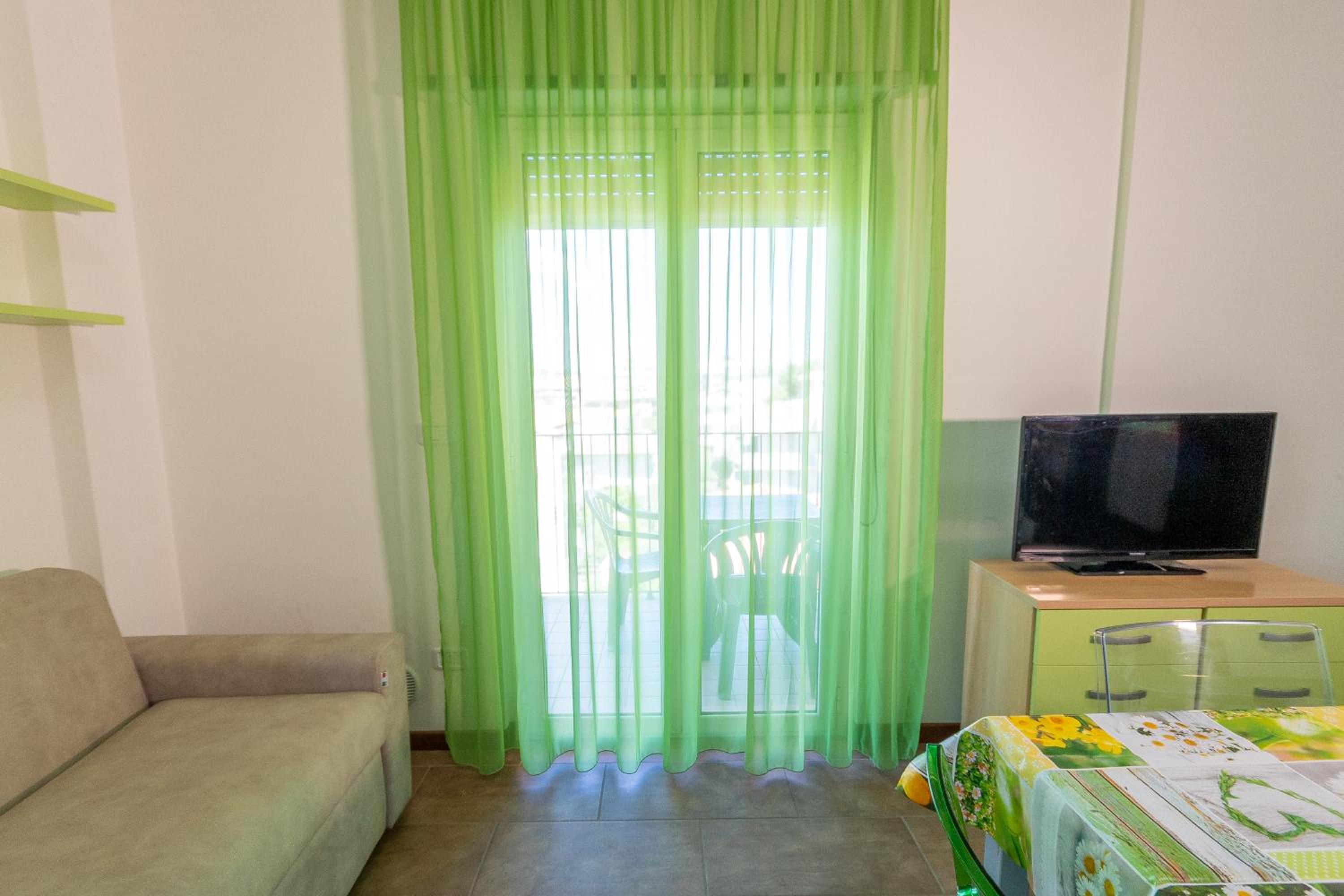 Photo 35