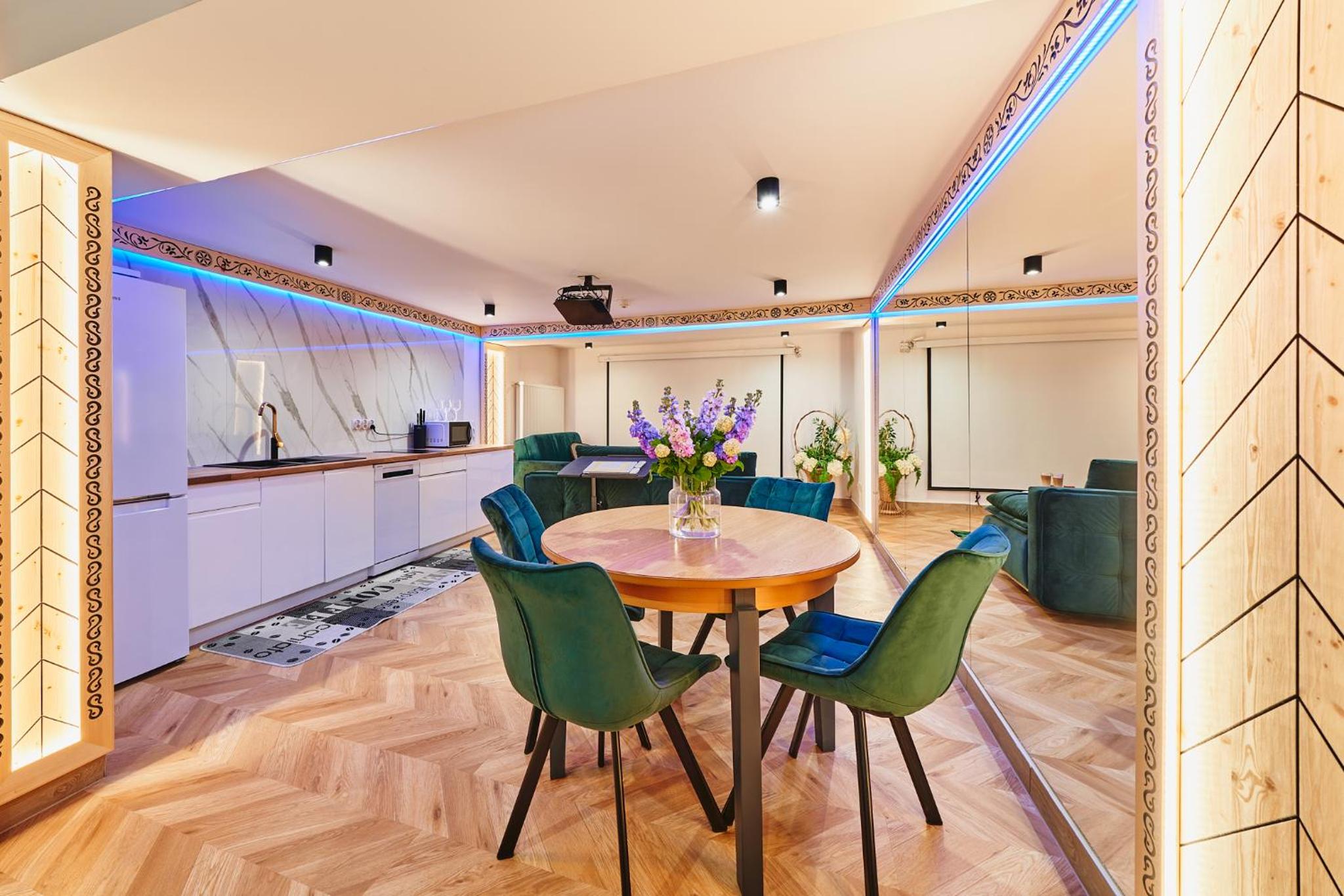meeting & event spaces