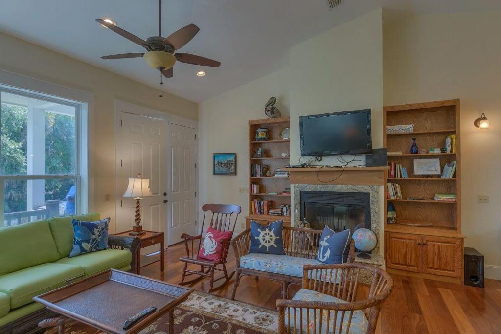 Camp Palms @ Indian Pass by Pristine Properties Vacation Rentals