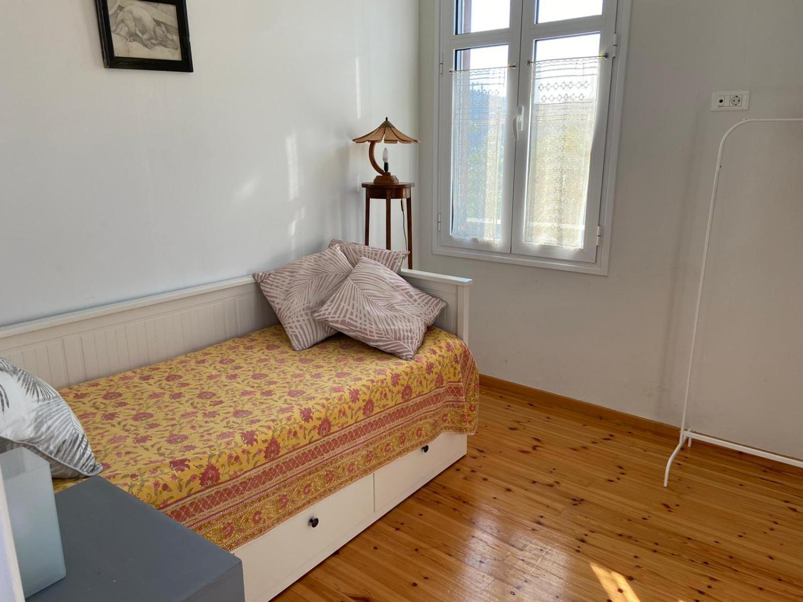 Metropolis Villa