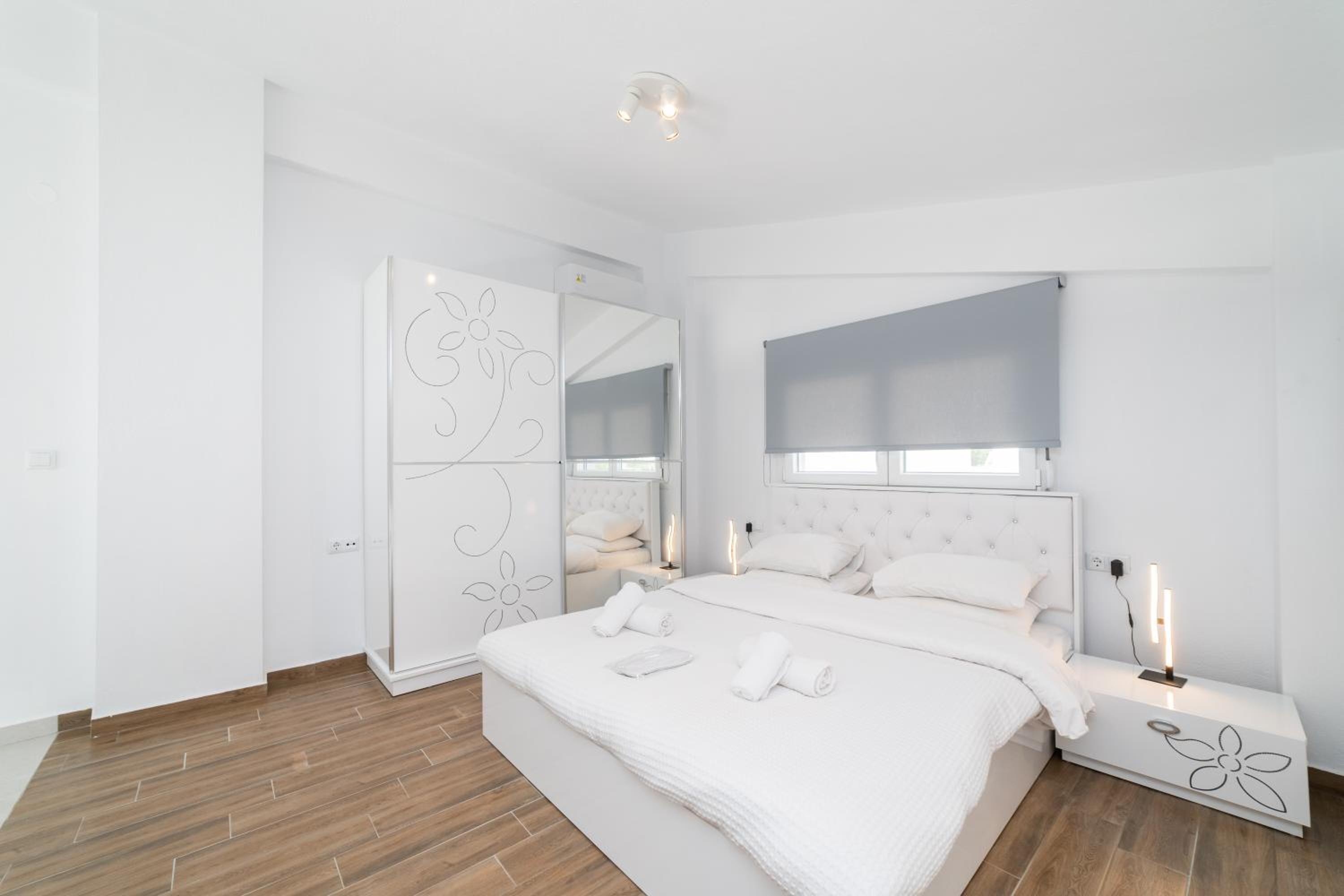 Nefeli & Nefeli Luxury Residential Complexes