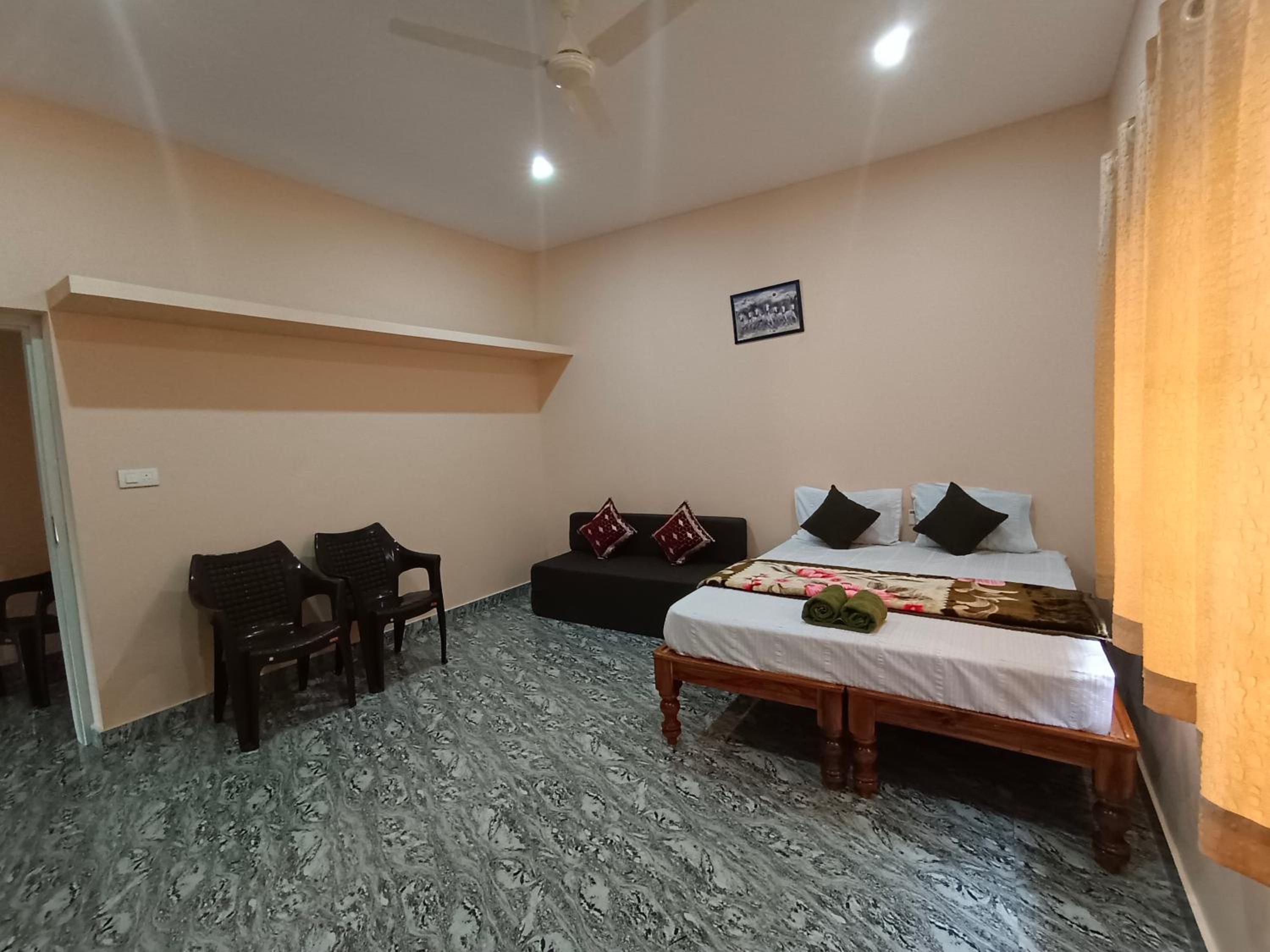 Nidagodu Homestay