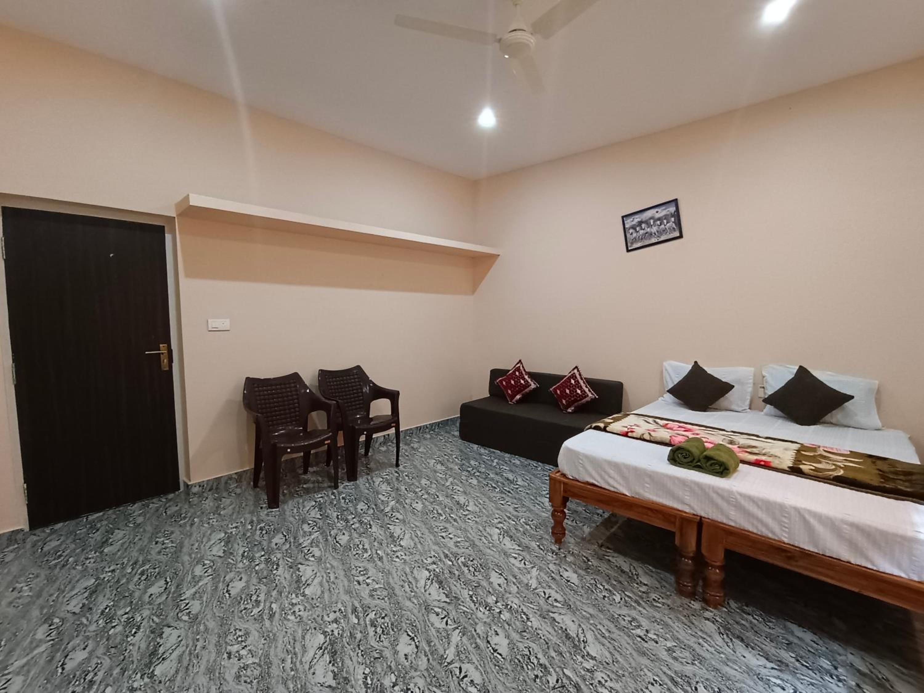 Nidagodu Homestay