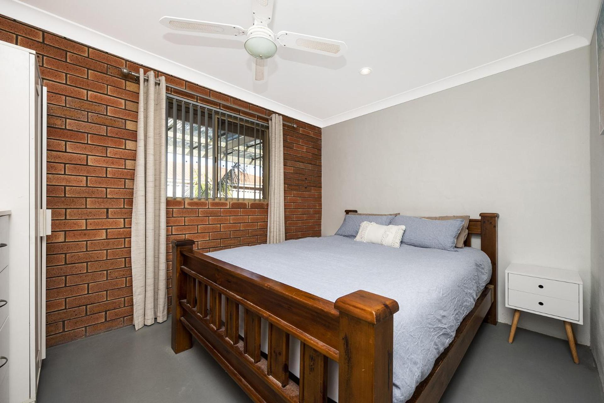 Back beach bungalow