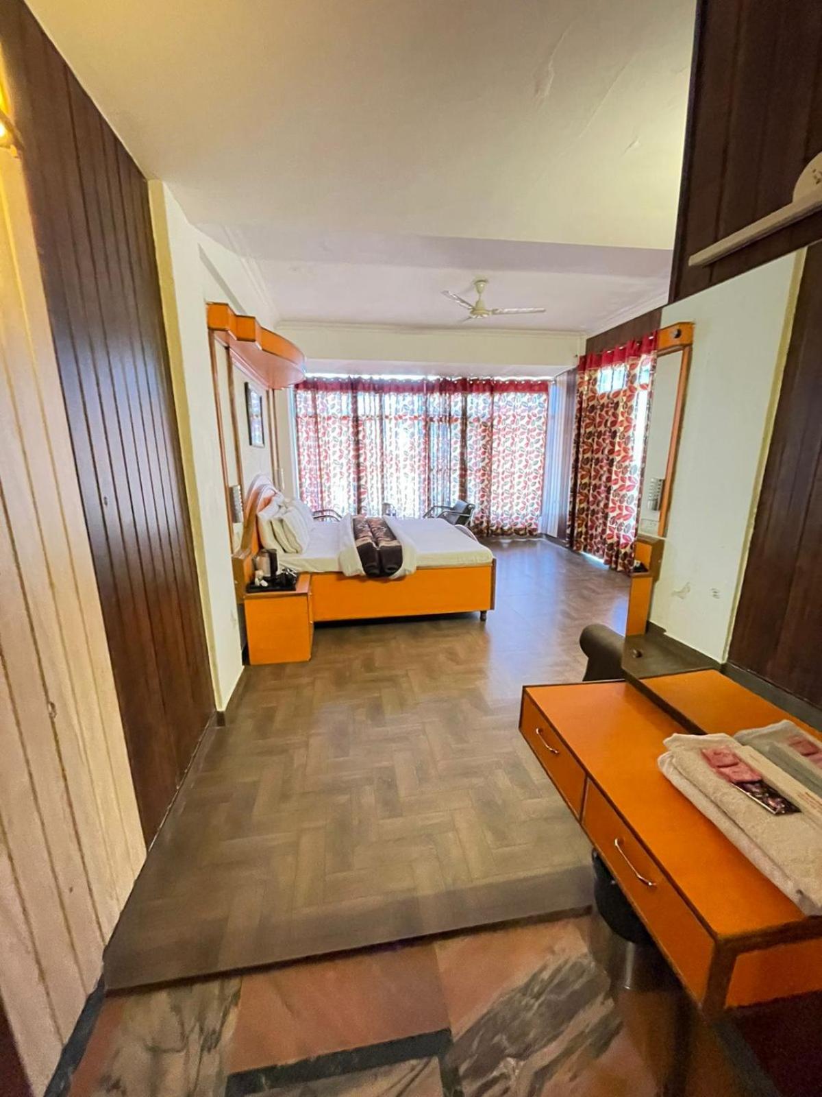 Photo 38